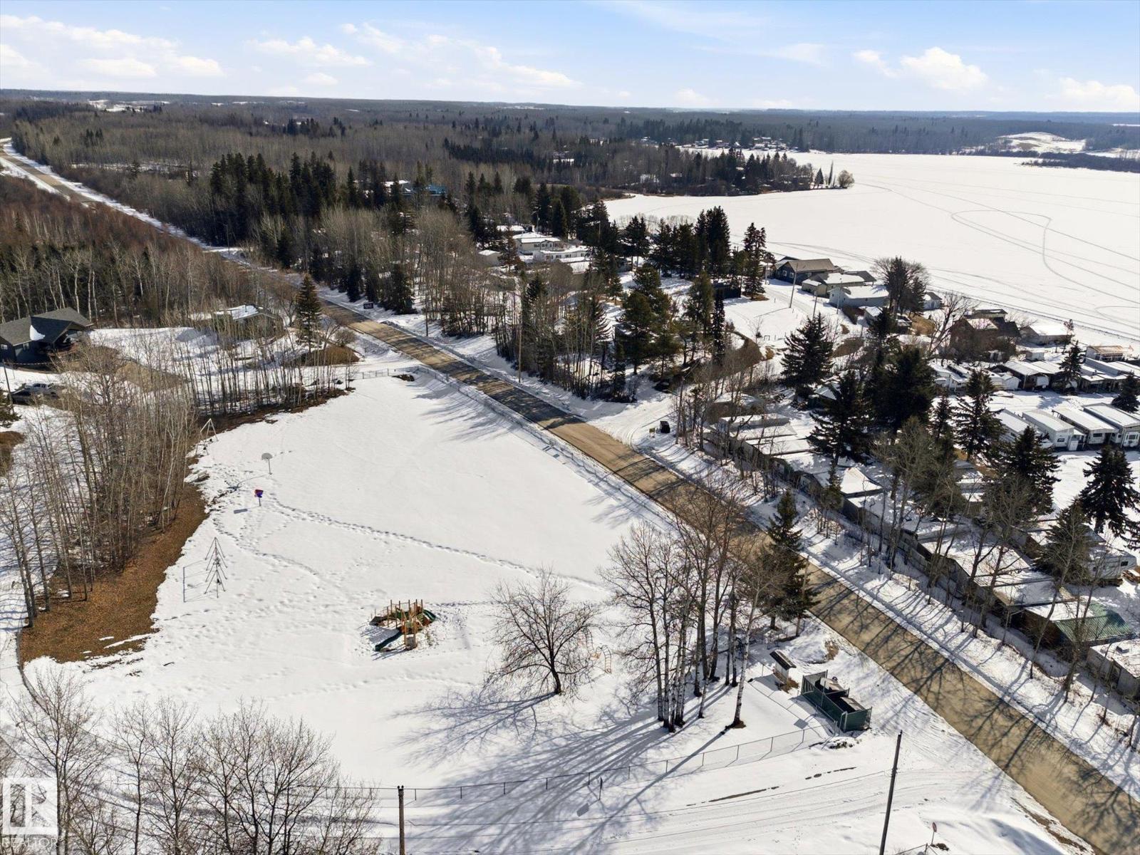 75 Lakeshore Av South View, Rural Lac Ste. Anne County, Alberta  T0E 0L0 - Photo 68 - E4480593