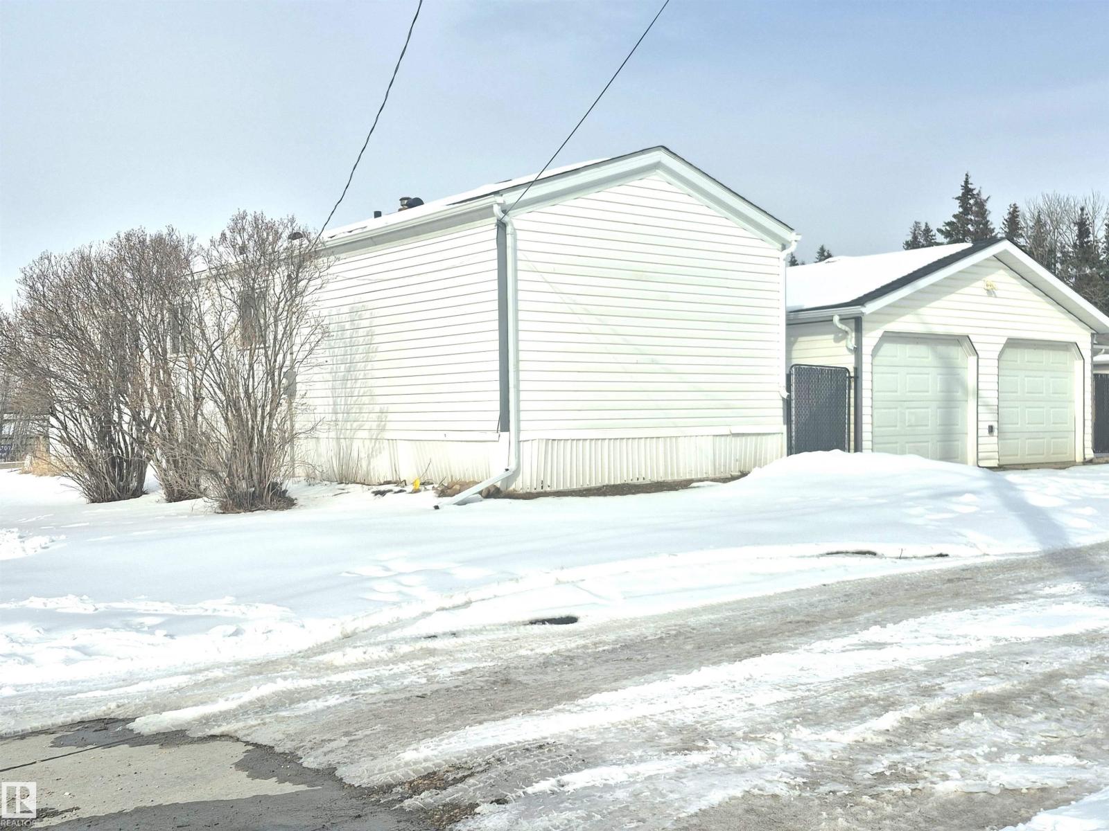4631 48 Av, Evansburg, Alberta  T0E 0T0 - Photo 2 - E4480605