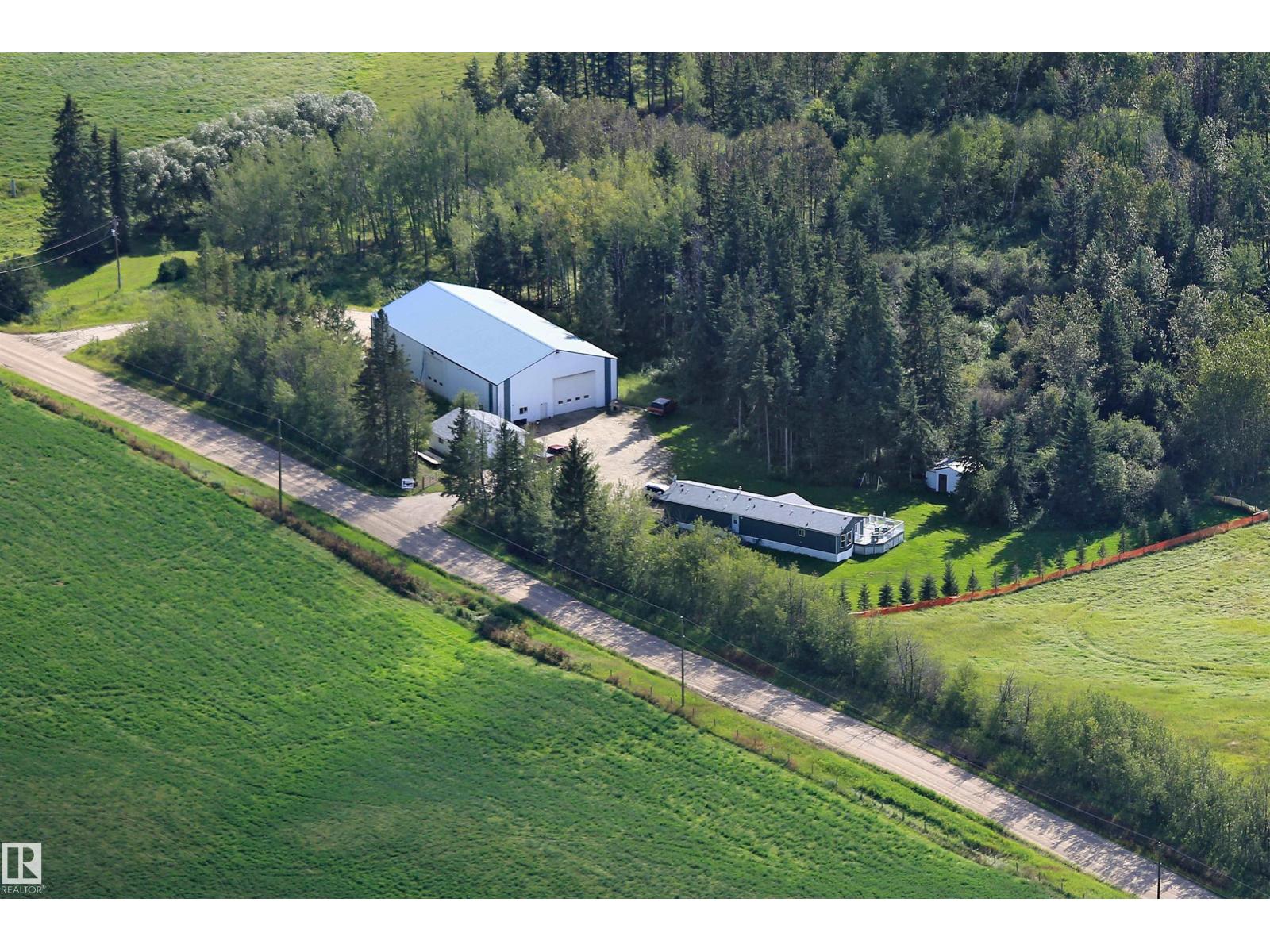 56326 Rge Rd 65, Rural Lac Ste. Anne County, Alberta  T0E 2A0 - Photo 1 - E4481054