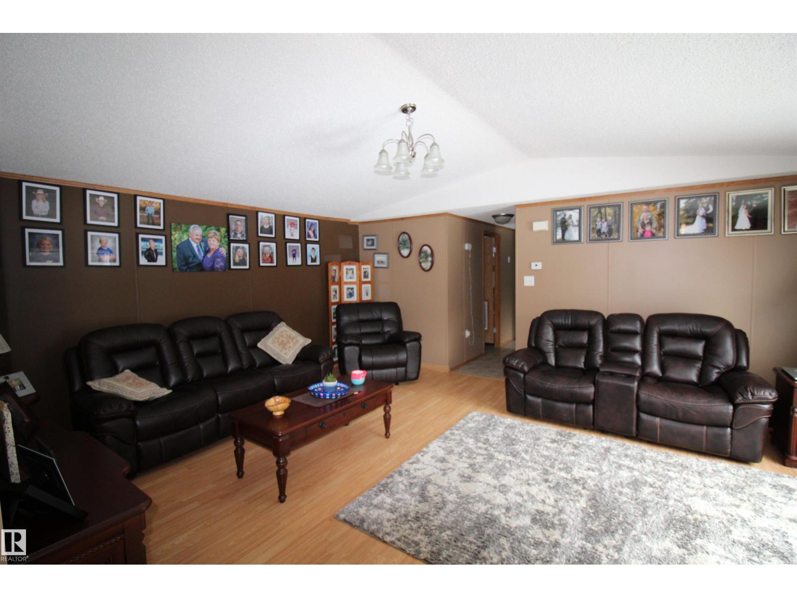 56326 Rge Rd 65, Rural Lac Ste. Anne County, Alberta  T0E 2A0 - Photo 33 - E4481054