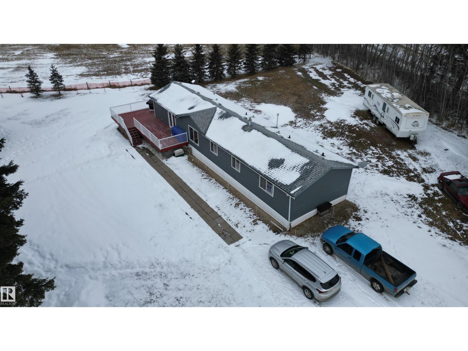56326 Rge Rd 65, Rural Lac Ste. Anne County, Alberta  T0E 2A0 - Photo 4 - E4481054