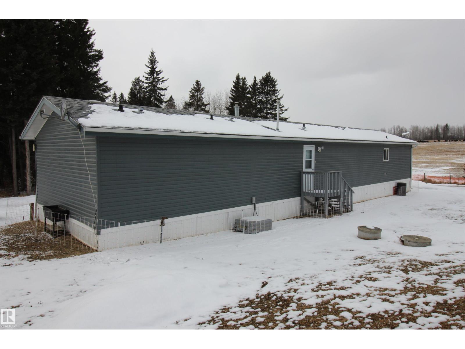 56326 Rge Rd 65, Rural Lac Ste. Anne County, Alberta  T0E 2A0 - Photo 6 - E4481054
