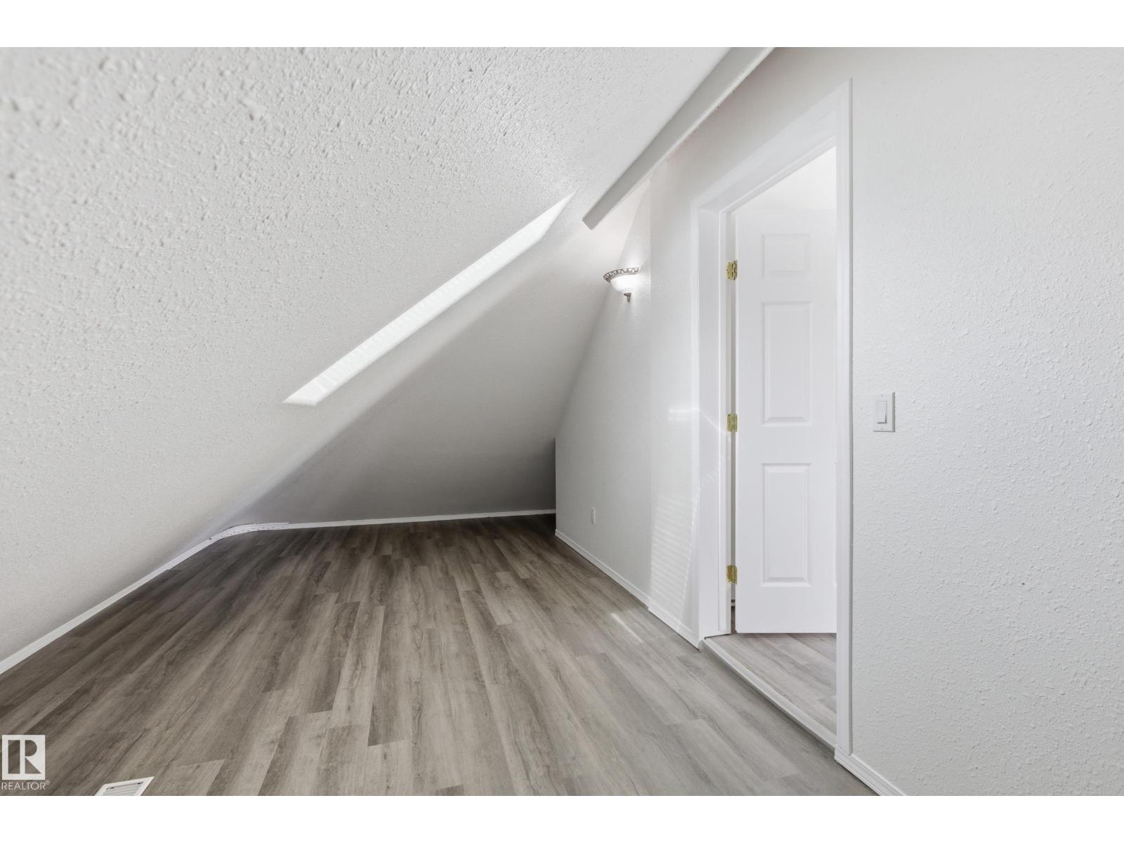 Unknown Address, ,    - Photo 43 - E4481113