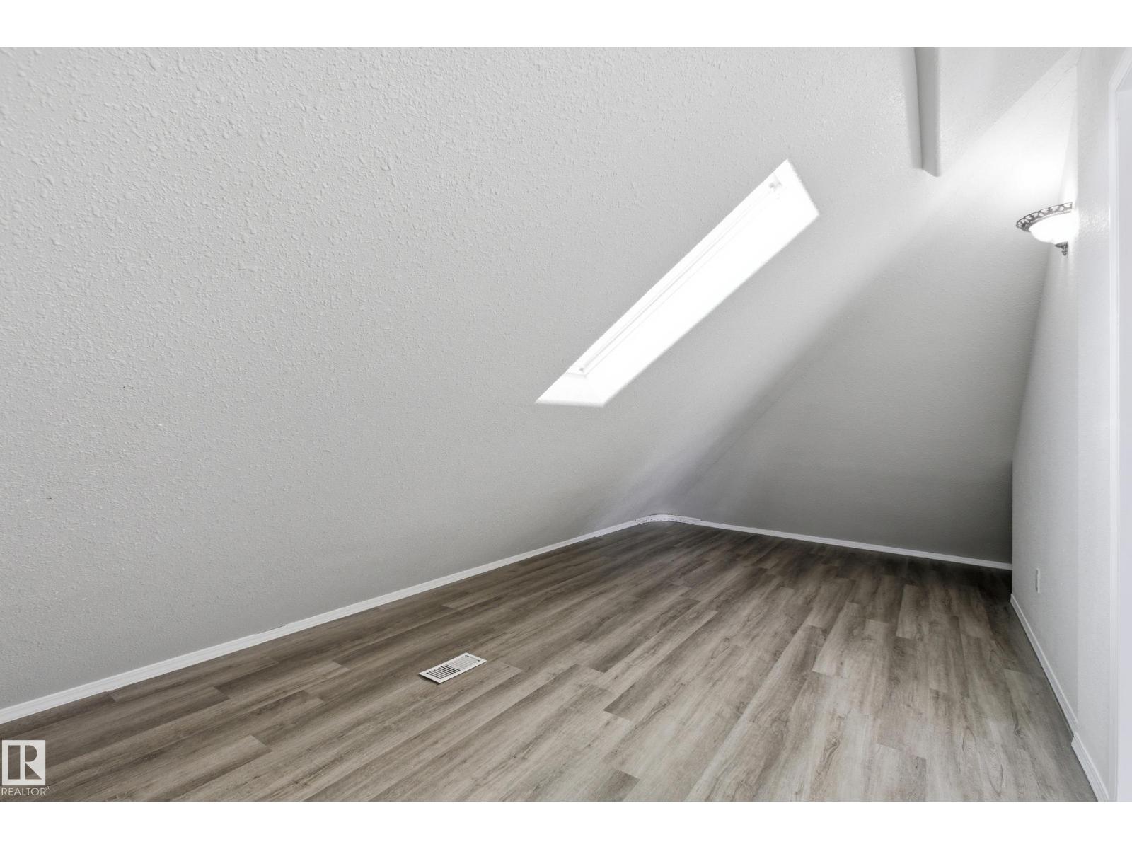 Unknown Address, ,    - Photo 44 - E4481113