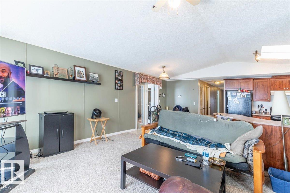 6 Woodcroft Pl, Warburg, Alberta  T0C 2T0 - Photo 10 - E4481656