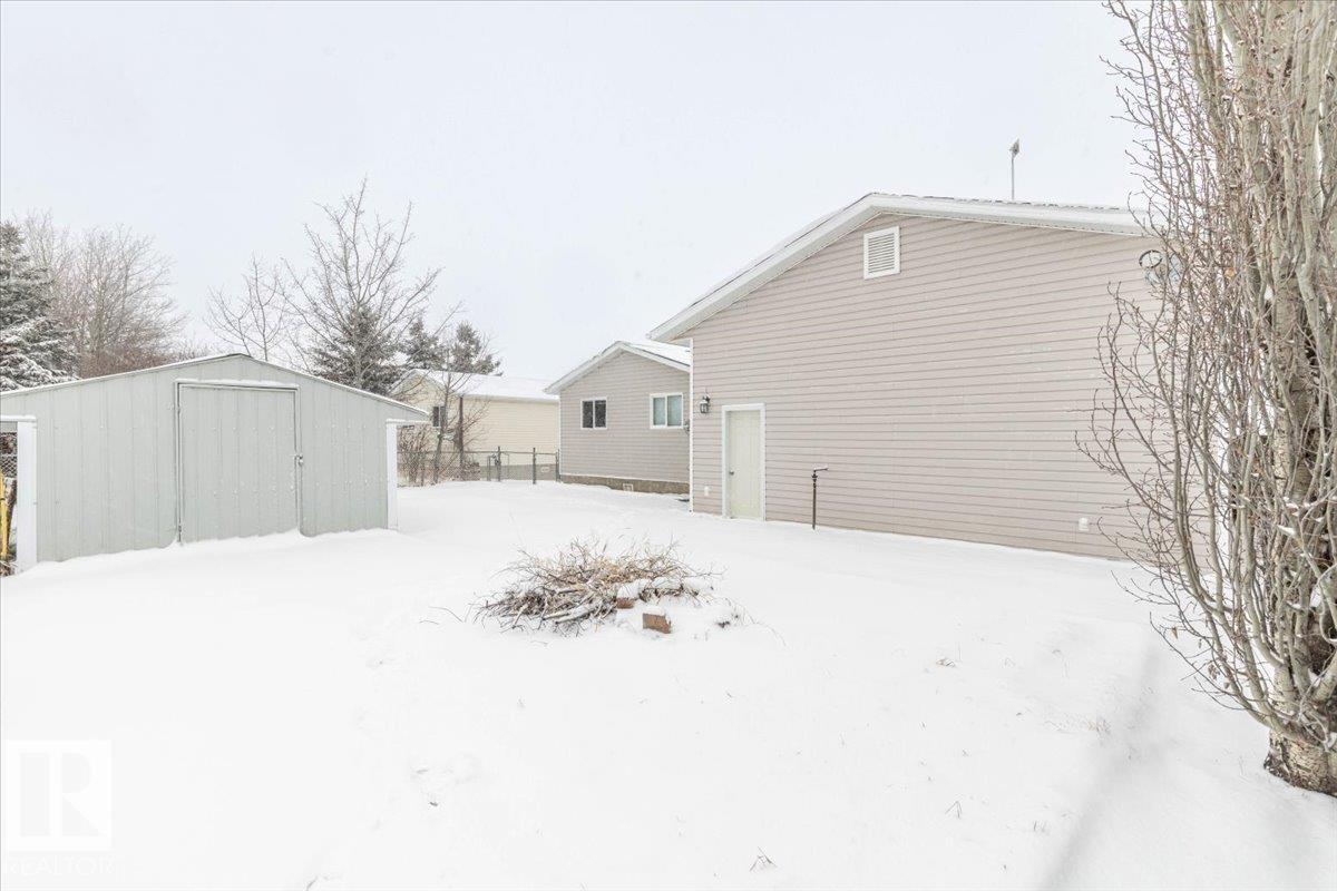 6 Woodcroft Pl, Warburg, Alberta  T0C 2T0 - Photo 21 - E4481656