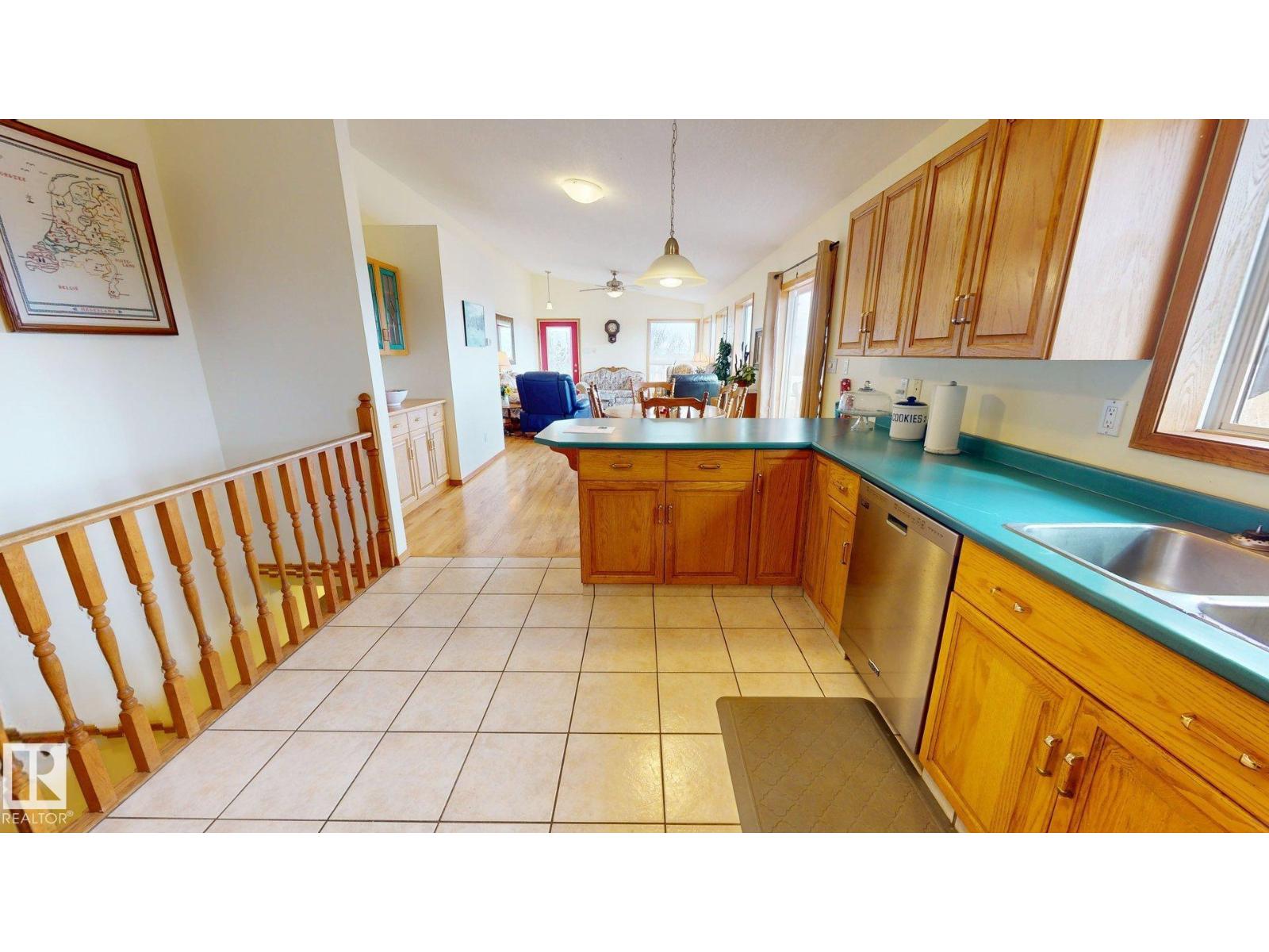 48052 Range Road 273, Rural Leduc County, Alberta T0C 0V0 - Photo 3 - E4481757