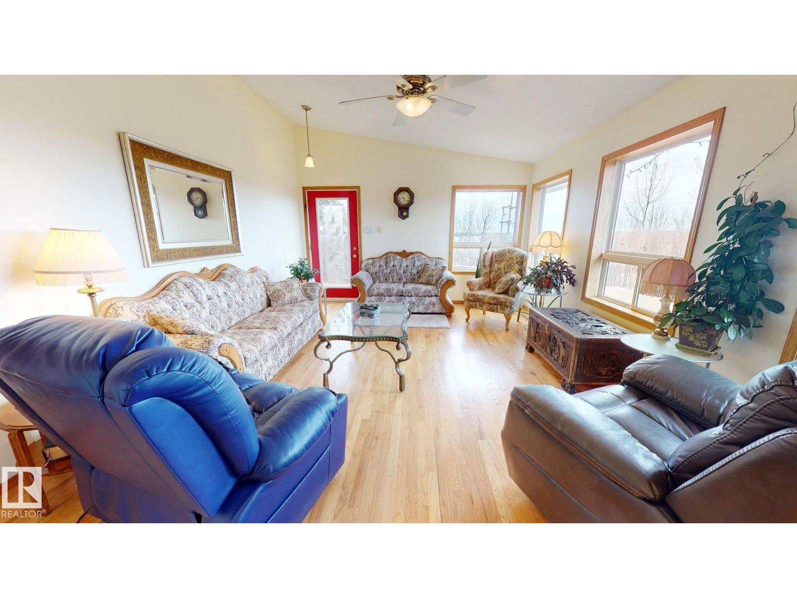 48052 Range Road 273, Rural Leduc County, Alberta T0C 0V0 - Photo 8 - E4481757