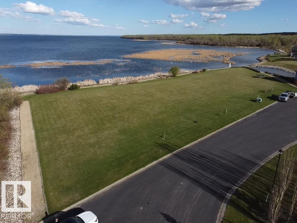 #1 Sunset Harbour, Rural Wetaskiwin County, Alberta  T0C 2V0 - Photo 3 - E4481980