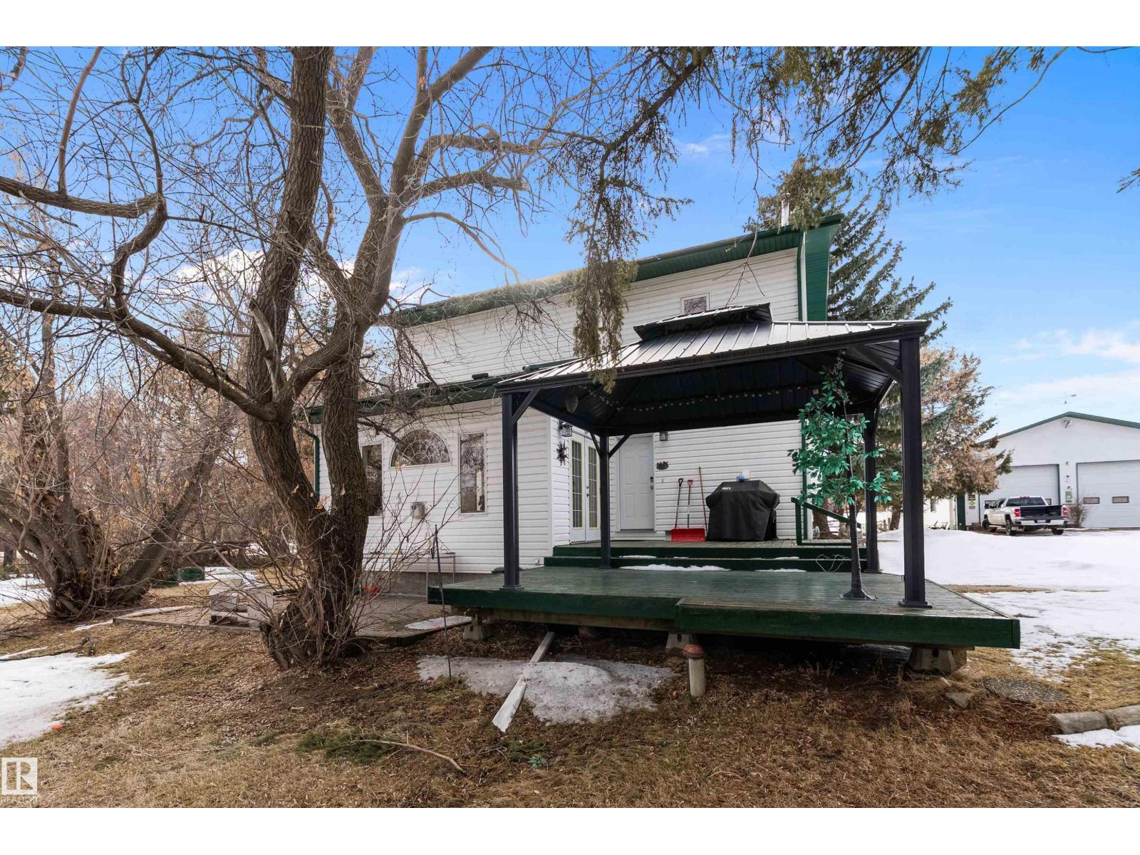 2214a Twp Road 534, Rural Lac Ste. Anne County, Alberta T0E 1V0 - Photo 2 - E4482202