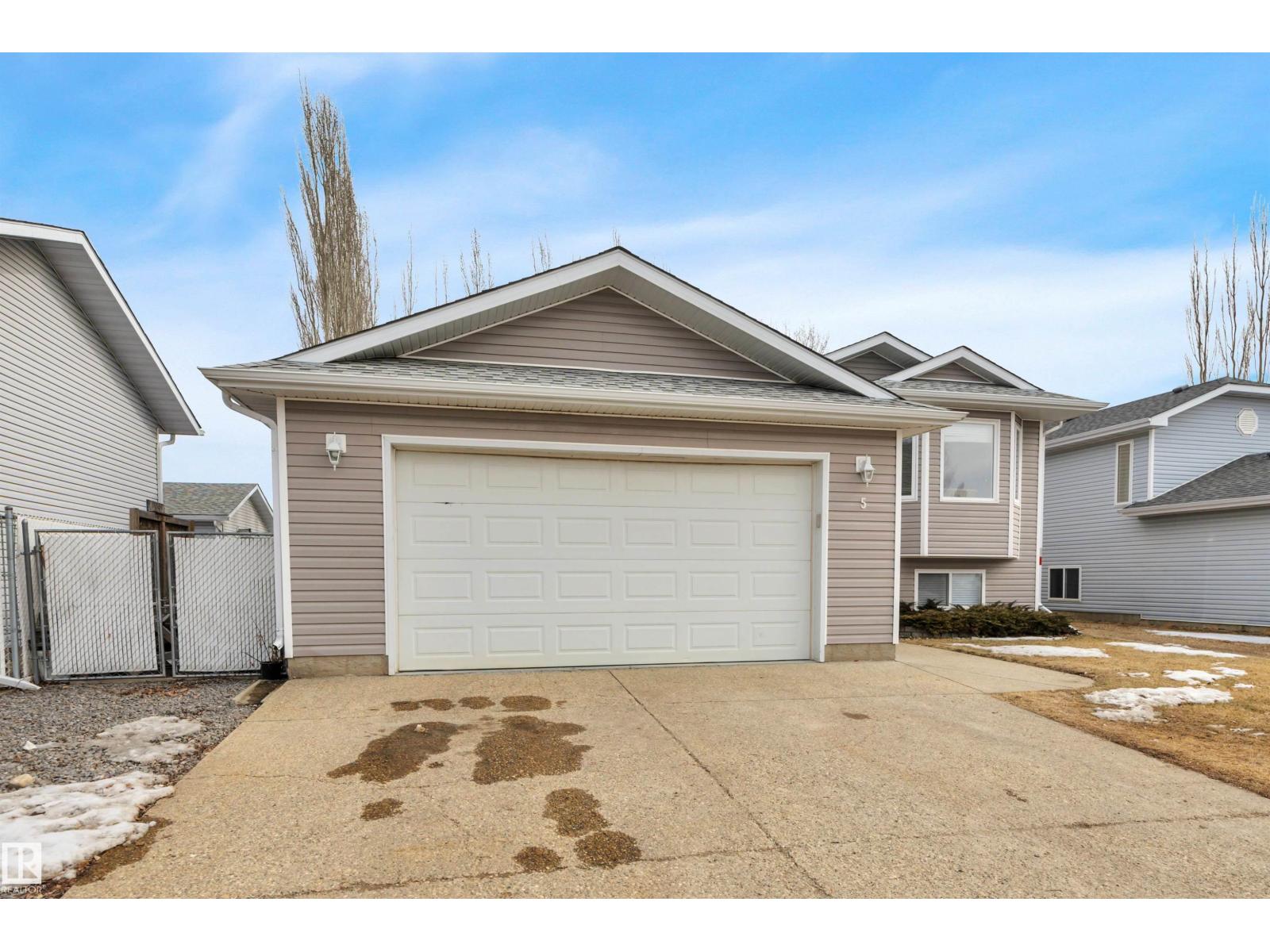 5 Parkview Cr, Calmar, Alberta  T0C 0V0 - Photo 2 - E4482260