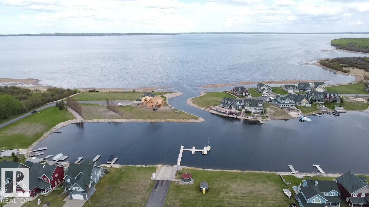 13 Sunset Harbour, Rural Wetaskiwin County, Alberta  T0C 2V0 - Photo 5 - E4482604