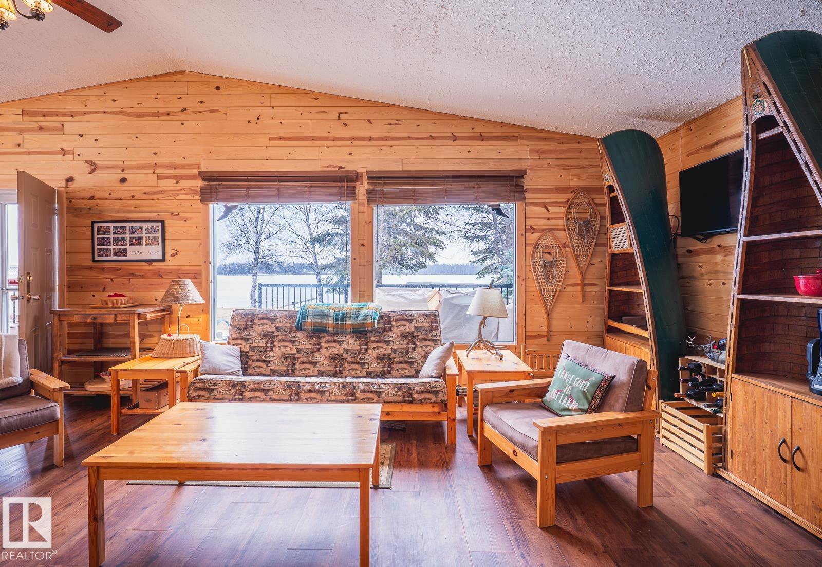 5582 Nakamun Dr, Rural Lac Ste. Anne County, Alberta  T0E 1V0 - Photo 10 - E4482675