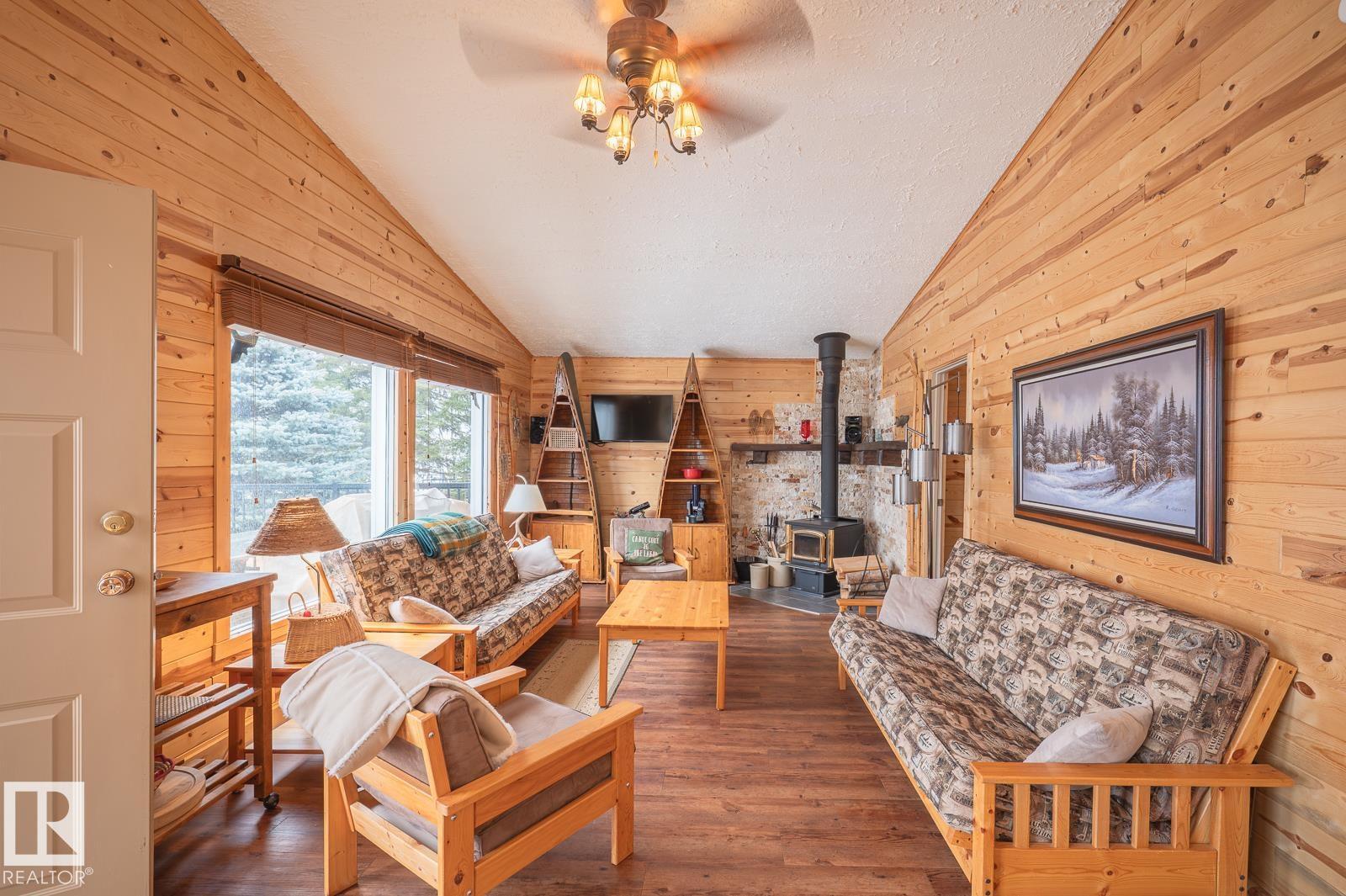 5582 Nakamun Dr, Rural Lac Ste. Anne County, Alberta  T0E 1V0 - Photo 8 - E4482675