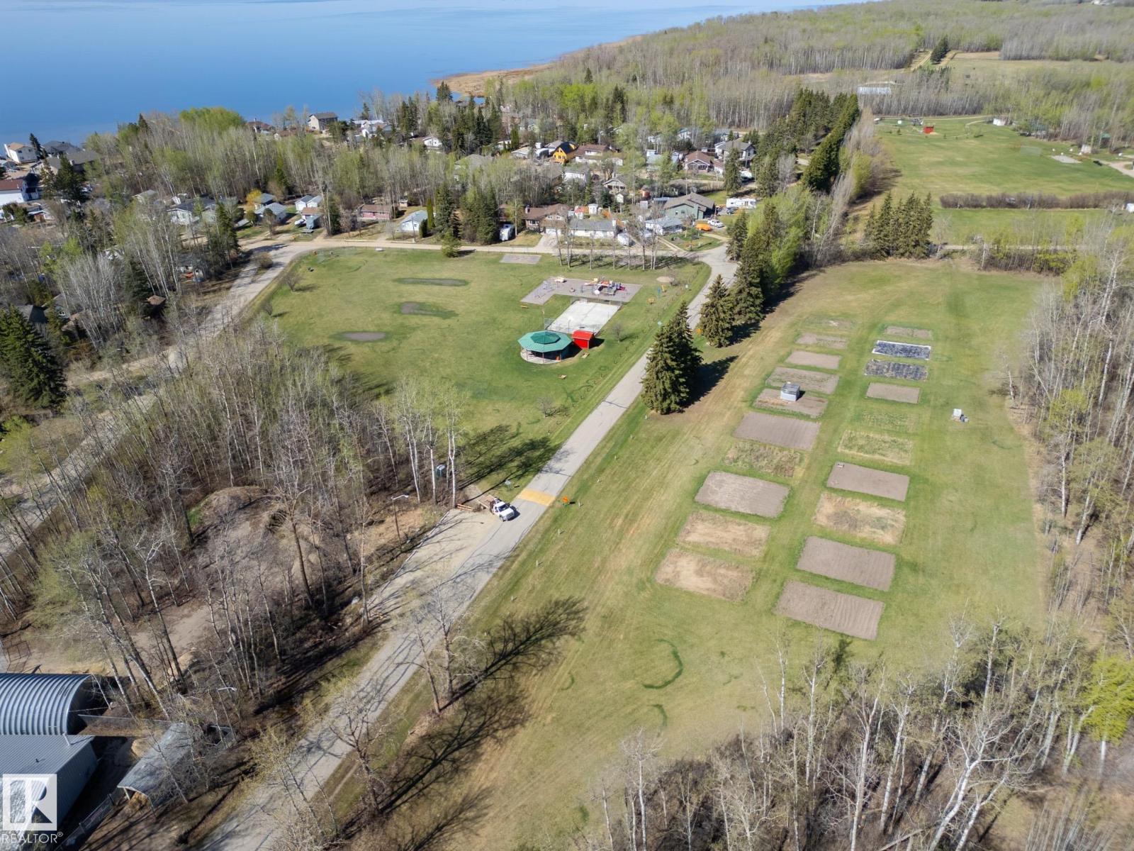 304 3rd Street, Rural Lac Ste. Anne County, Alberta  T0E 0A0 - Photo 11 - E4482813