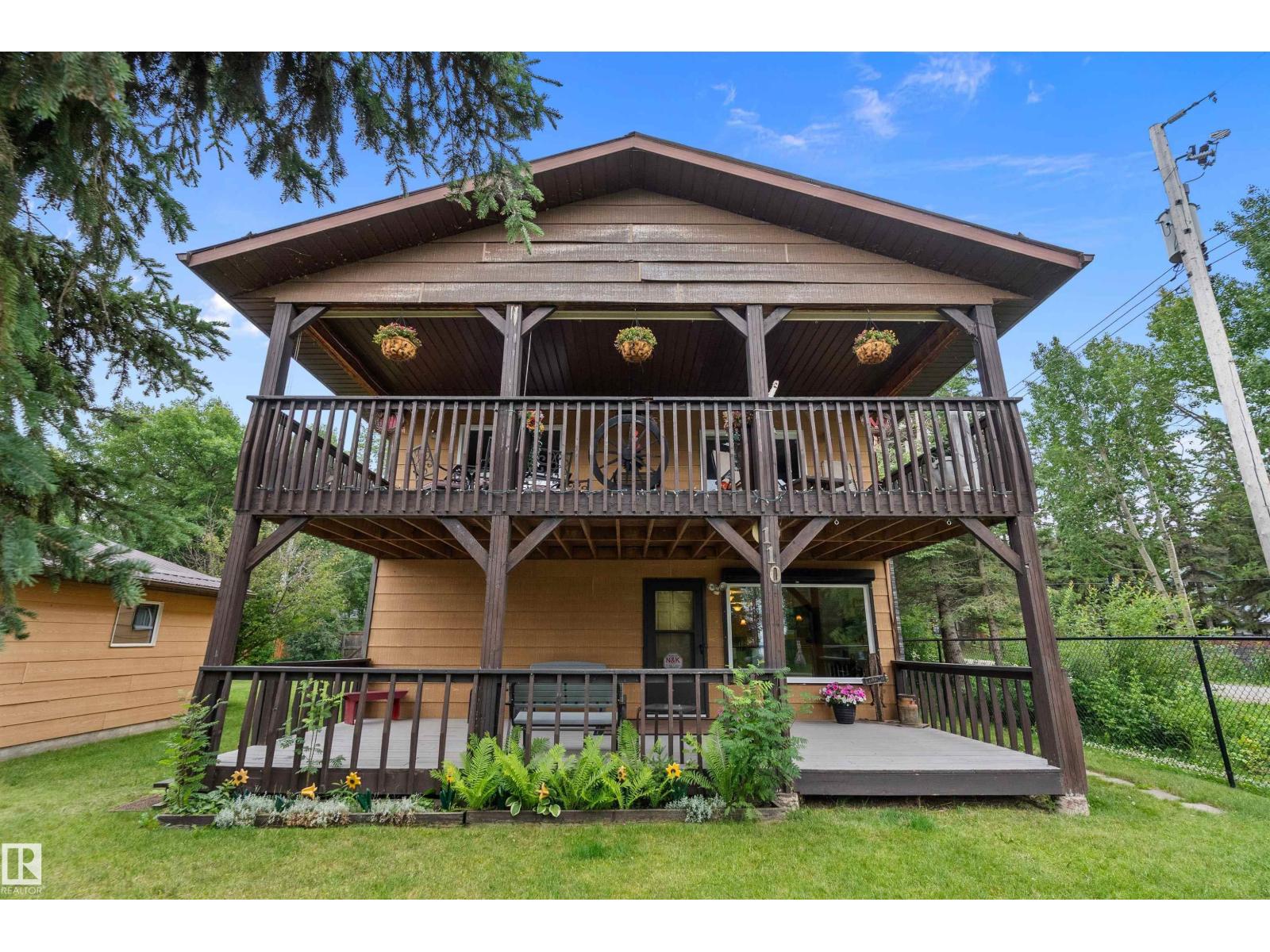 110 1st Av, Rural Wetaskiwin County, Alberta  T0C 1X0 - Photo 2 - E4483197