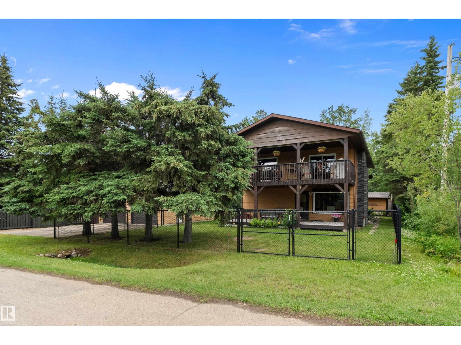 110 1st Av, Rural Wetaskiwin County, Alberta  T0C 1X0 - Photo 4 - E4483197