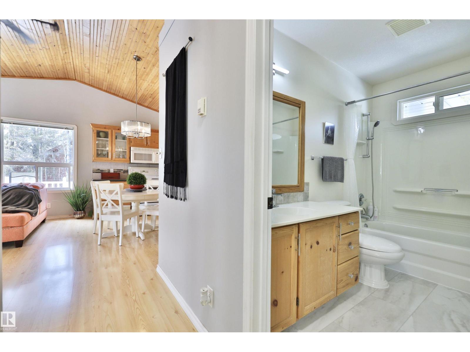 1050 Moonlight Ba, Rural Leduc County, Alberta  T0C 2P0 - Photo 23 - E4483237