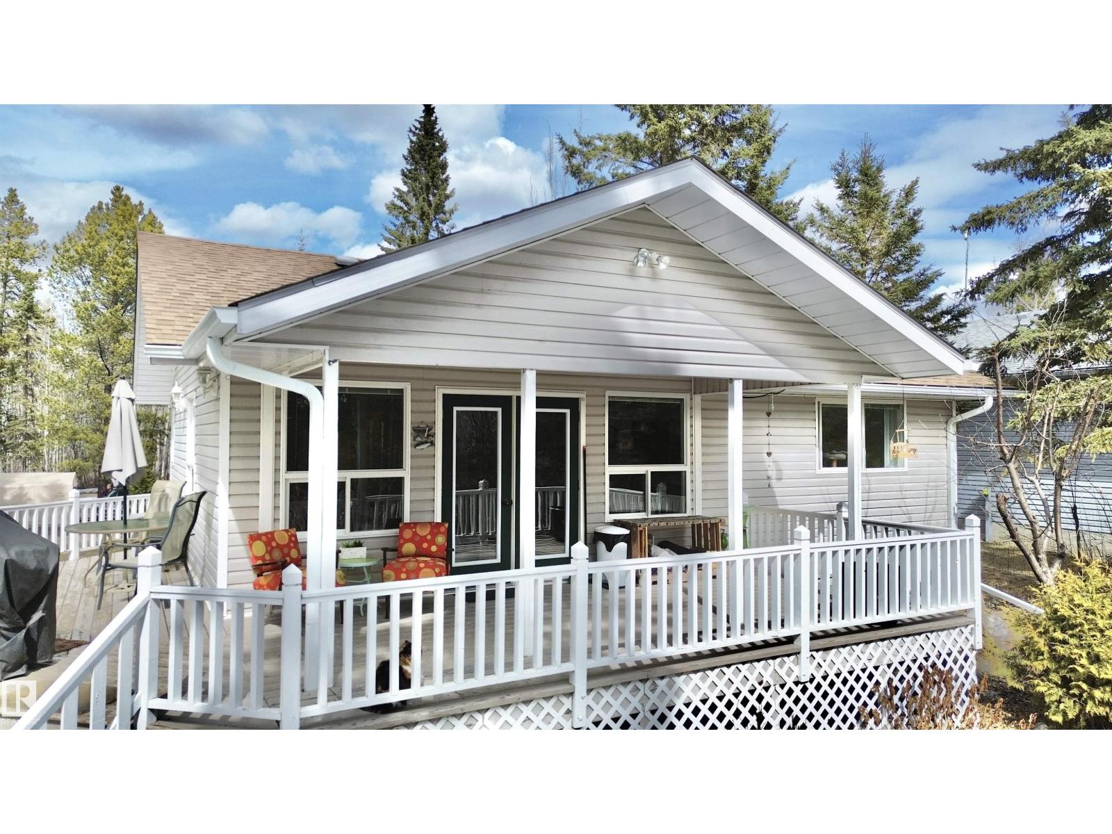 1050 Moonlight Ba, Rural Leduc County, Alberta  T0C 2P0 - Photo 3 - E4483237