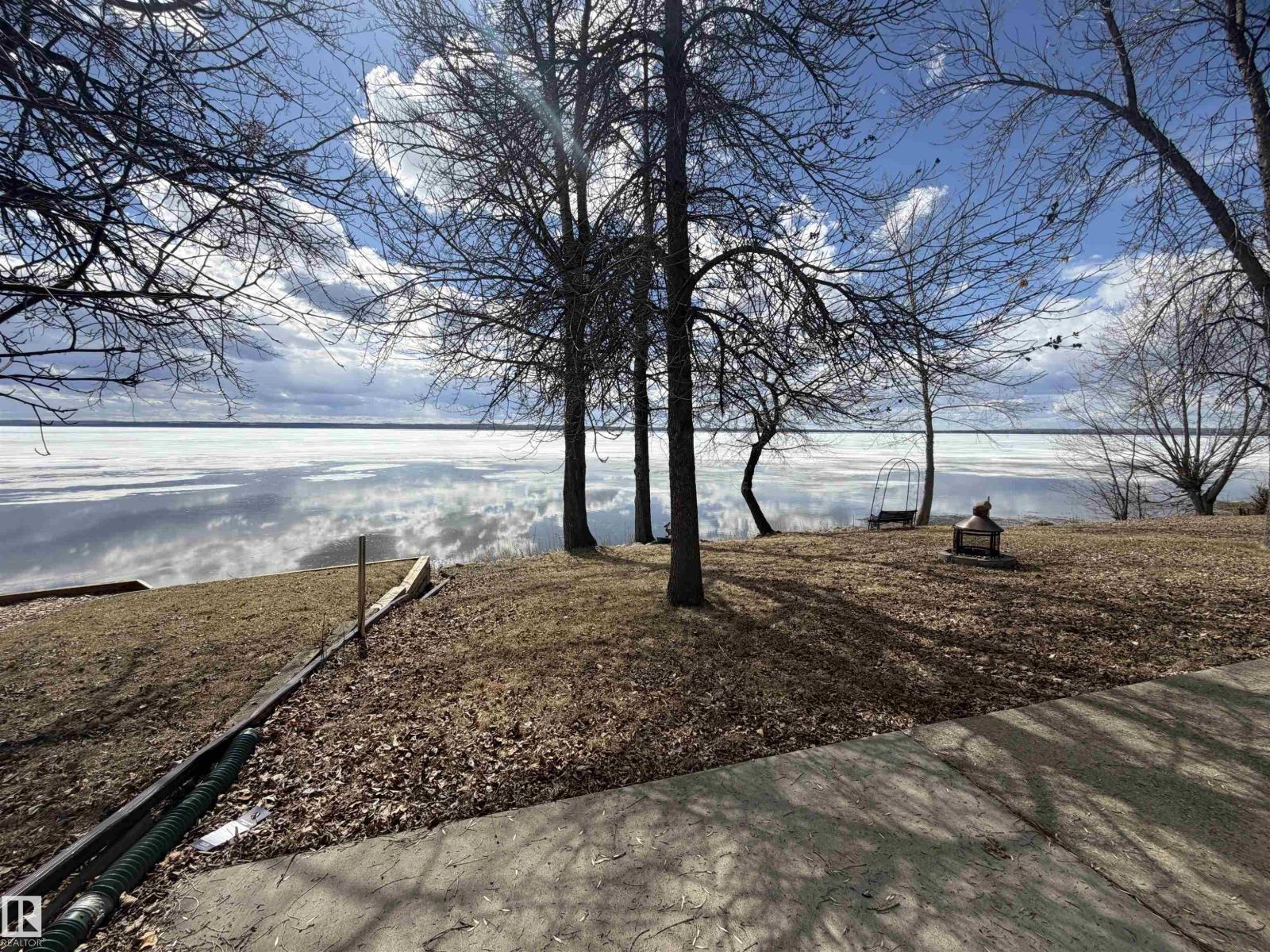 A19 Beach Ave Johnsonia Be, Rural Leduc County, Alberta  T0C 2P0 - Photo 3 - E4483267