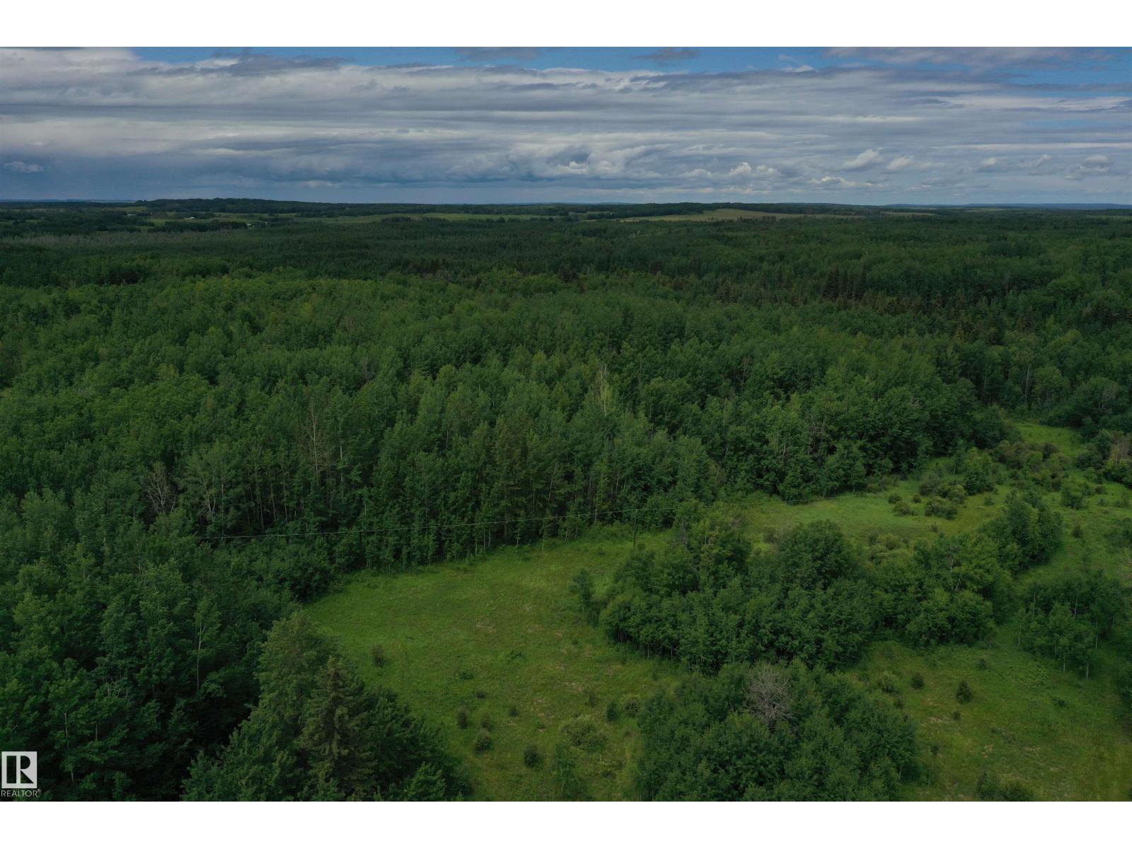 On Township Road 522, Rural Parkland County, Alberta  T0E 2B0 - Photo 5 - E4483335