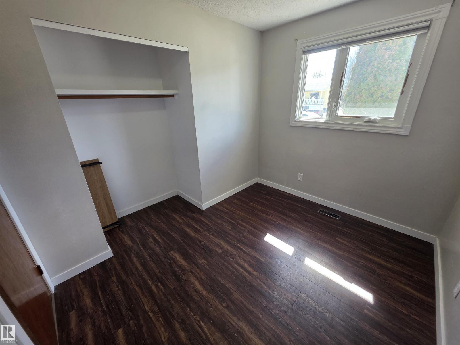 4924 50a Av, Entwistle, Alberta  T0E 0S0 - Photo 10 - E4483414