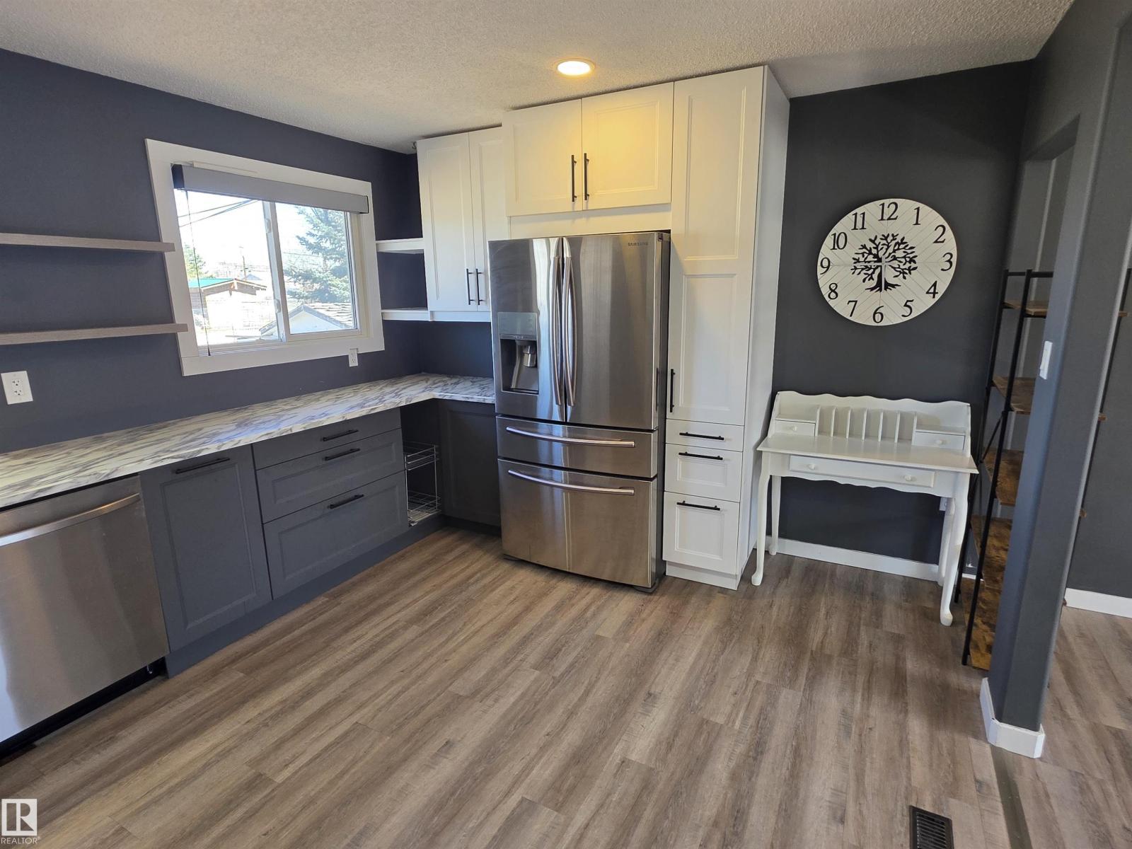 4924 50a Av, Entwistle, Alberta  T0E 0S0 - Photo 6 - E4483414