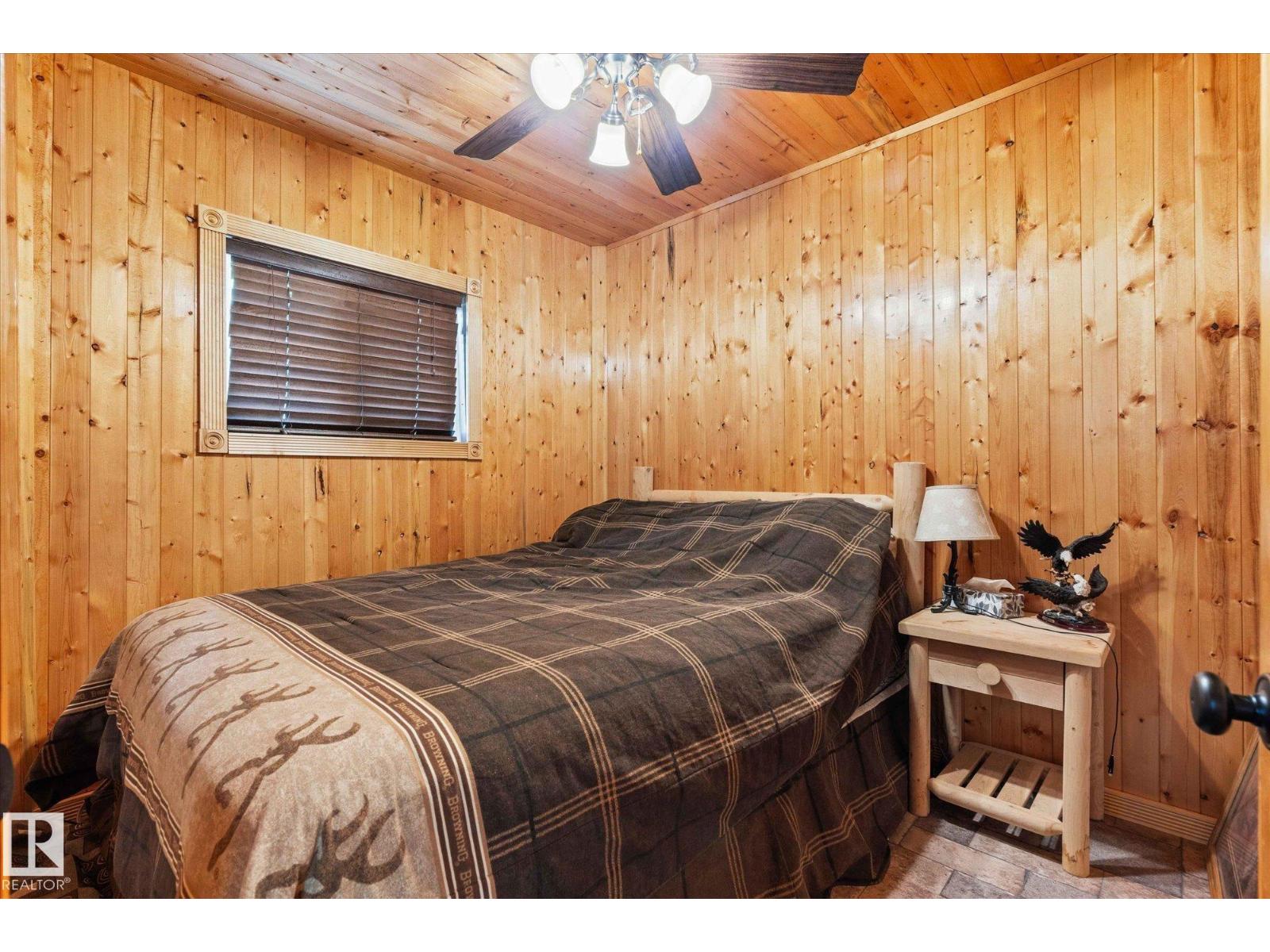 1028-1029 10 St, Rural Lac Ste. Anne County, Alberta  T0E 0A2 - Photo 11 - E4483415