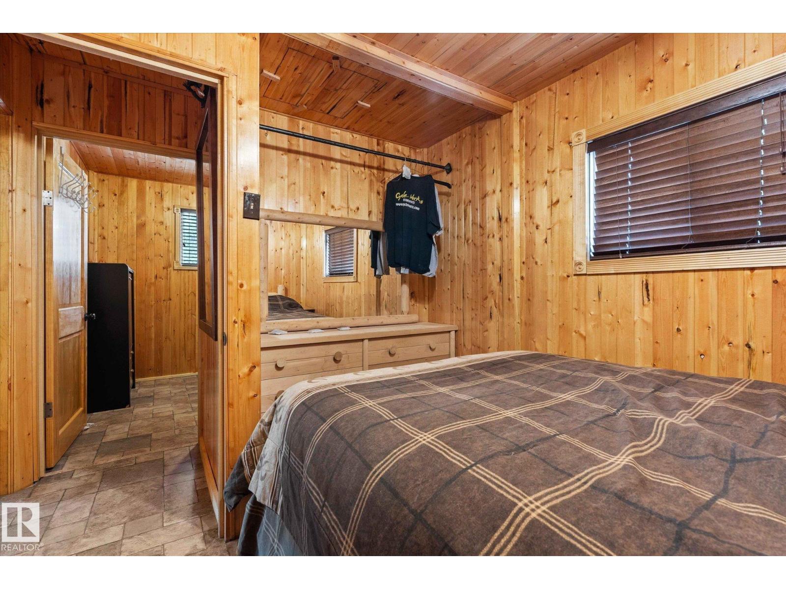 1028-1029 10 St, Rural Lac Ste. Anne County, Alberta  T0E 0A2 - Photo 12 - E4483415