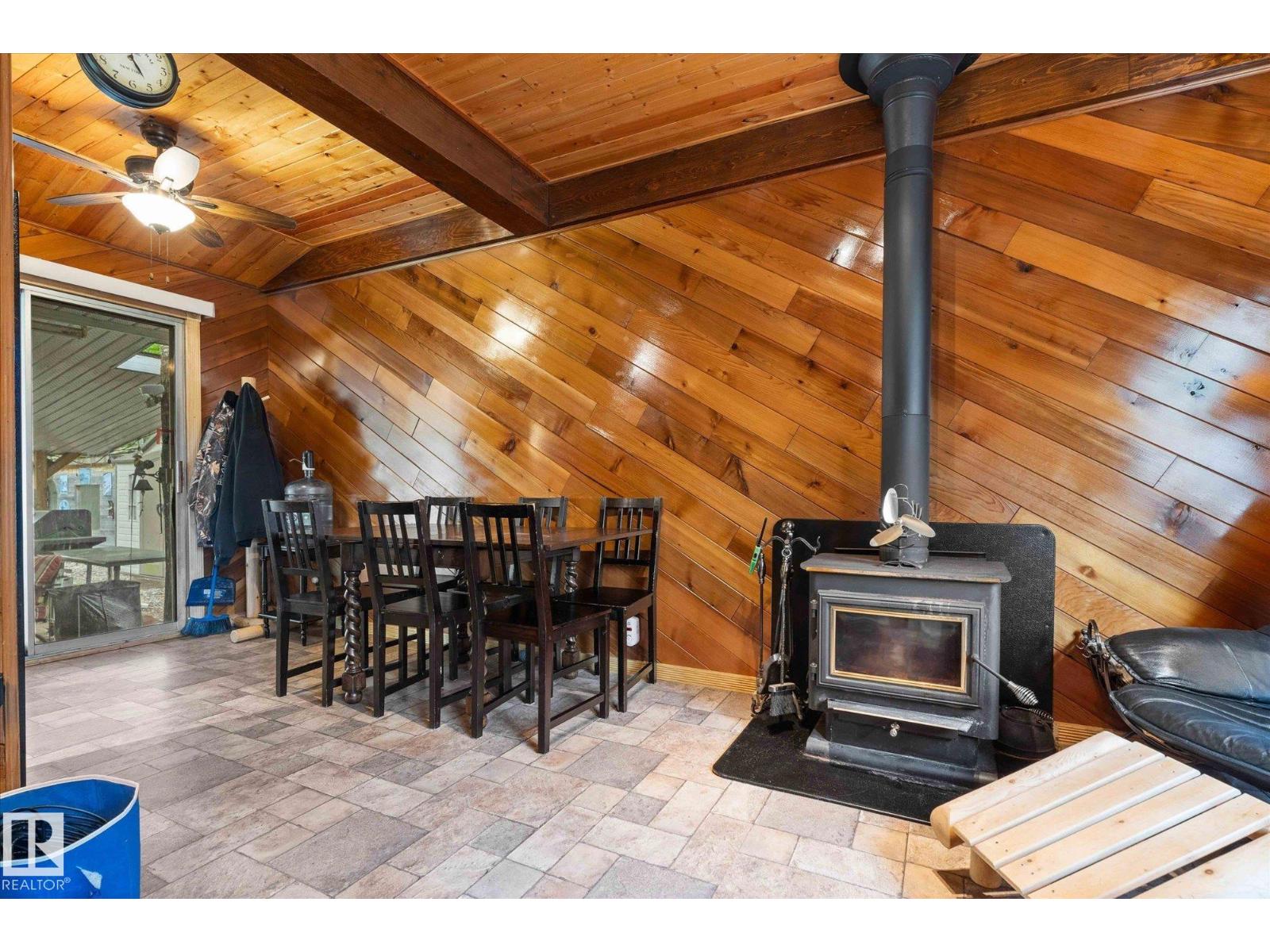 1028-1029 10 St, Rural Lac Ste. Anne County, Alberta  T0E 0A2 - Photo 5 - E4483415