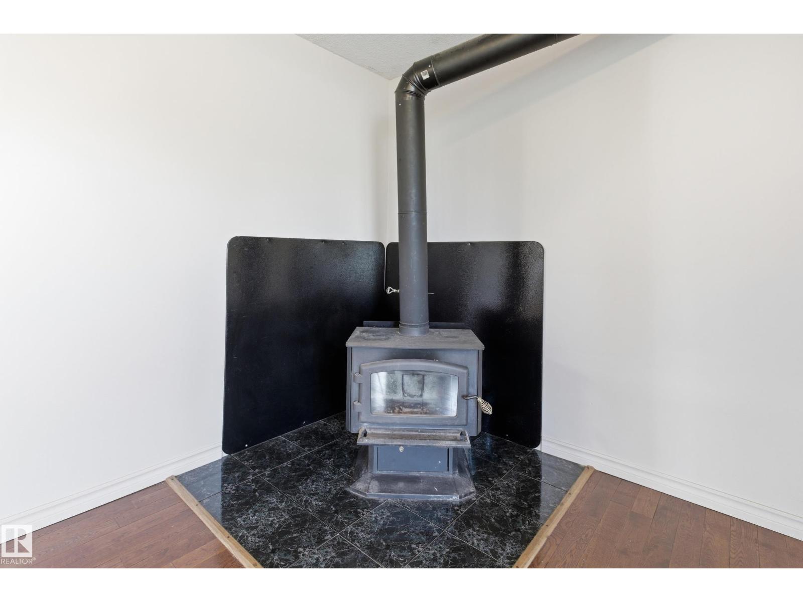 5319 49 Av, Onoway, Alberta  T0E 1V0 - Photo 10 - E4483709