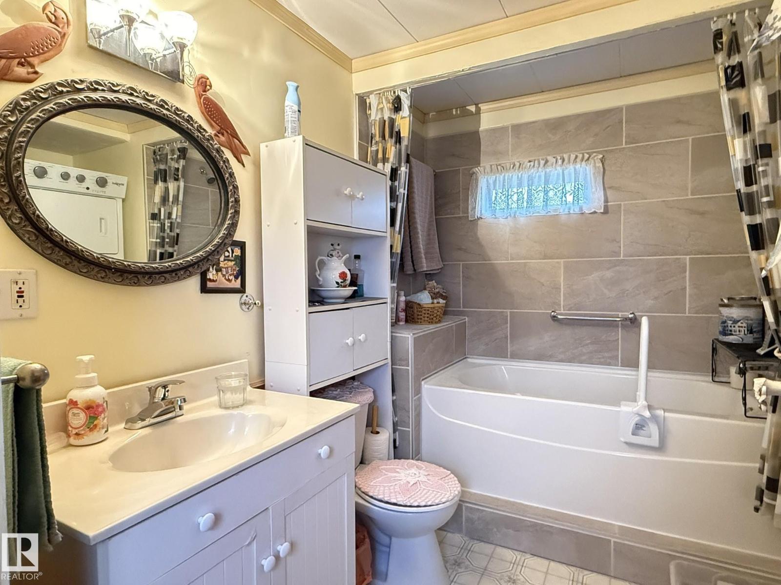 4704 55 Av, Warburg, Alberta  T0C 2T0 - Photo 11 - E4483834