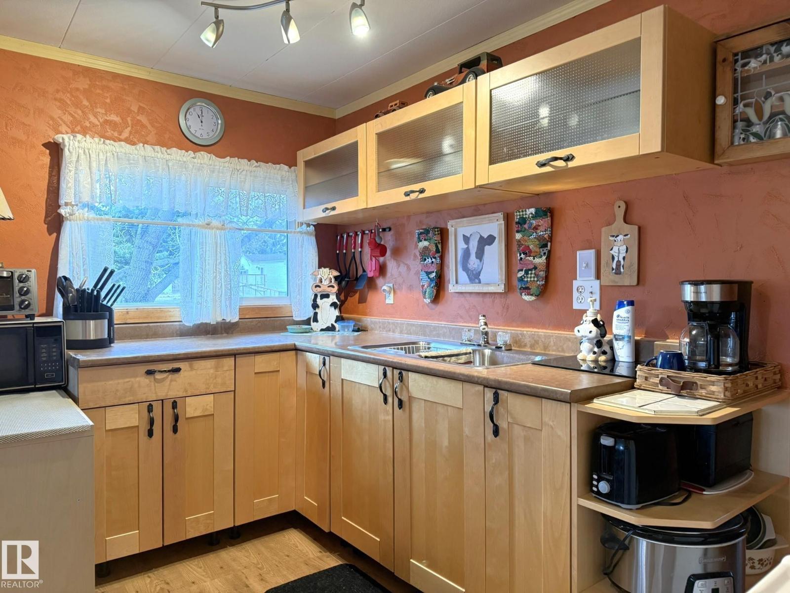 4704 55 Av, Warburg, Alberta  T0C 2T0 - Photo 3 - E4483834