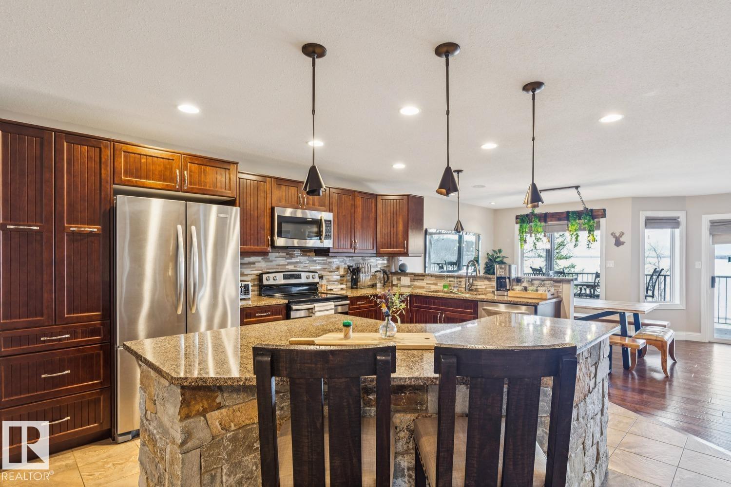 14 Spruce Rd, Rural Lac Ste. Anne County, Alberta  T0E 0X0 - Photo 16 - E4483888