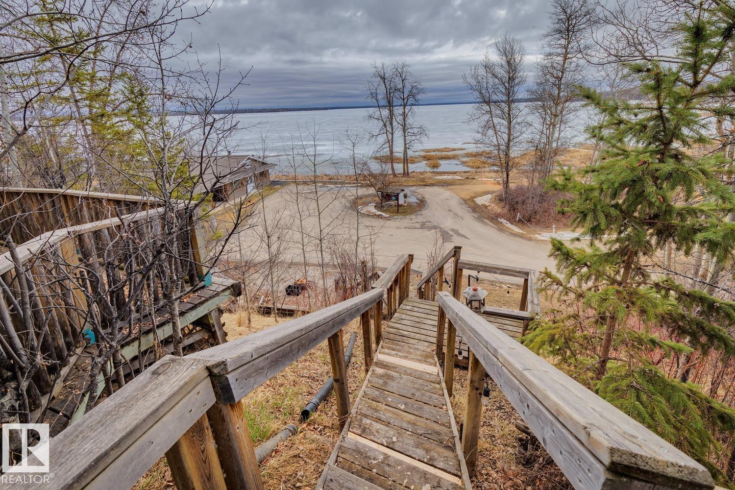 14 Spruce Rd, Rural Lac Ste. Anne County, Alberta  T0E 0X0 - Photo 49 - E4483888