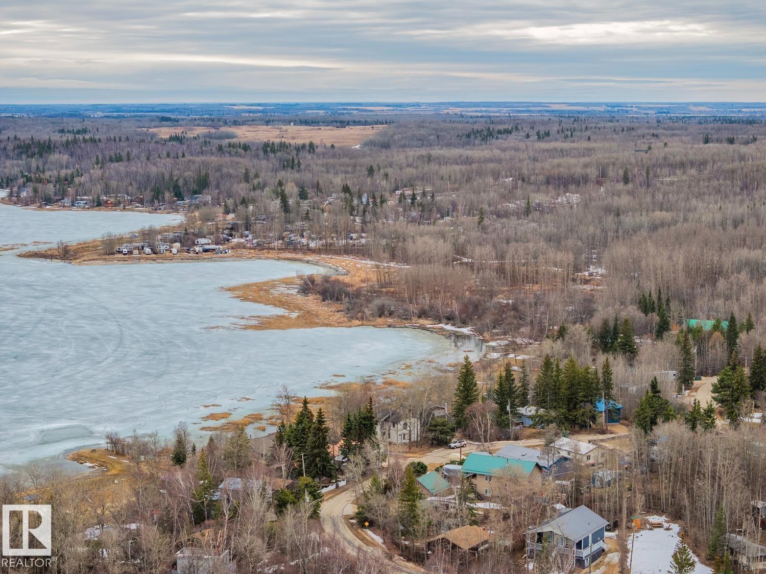 14 Spruce Rd, Rural Lac Ste. Anne County, Alberta  T0E 0X0 - Photo 7 - E4483888