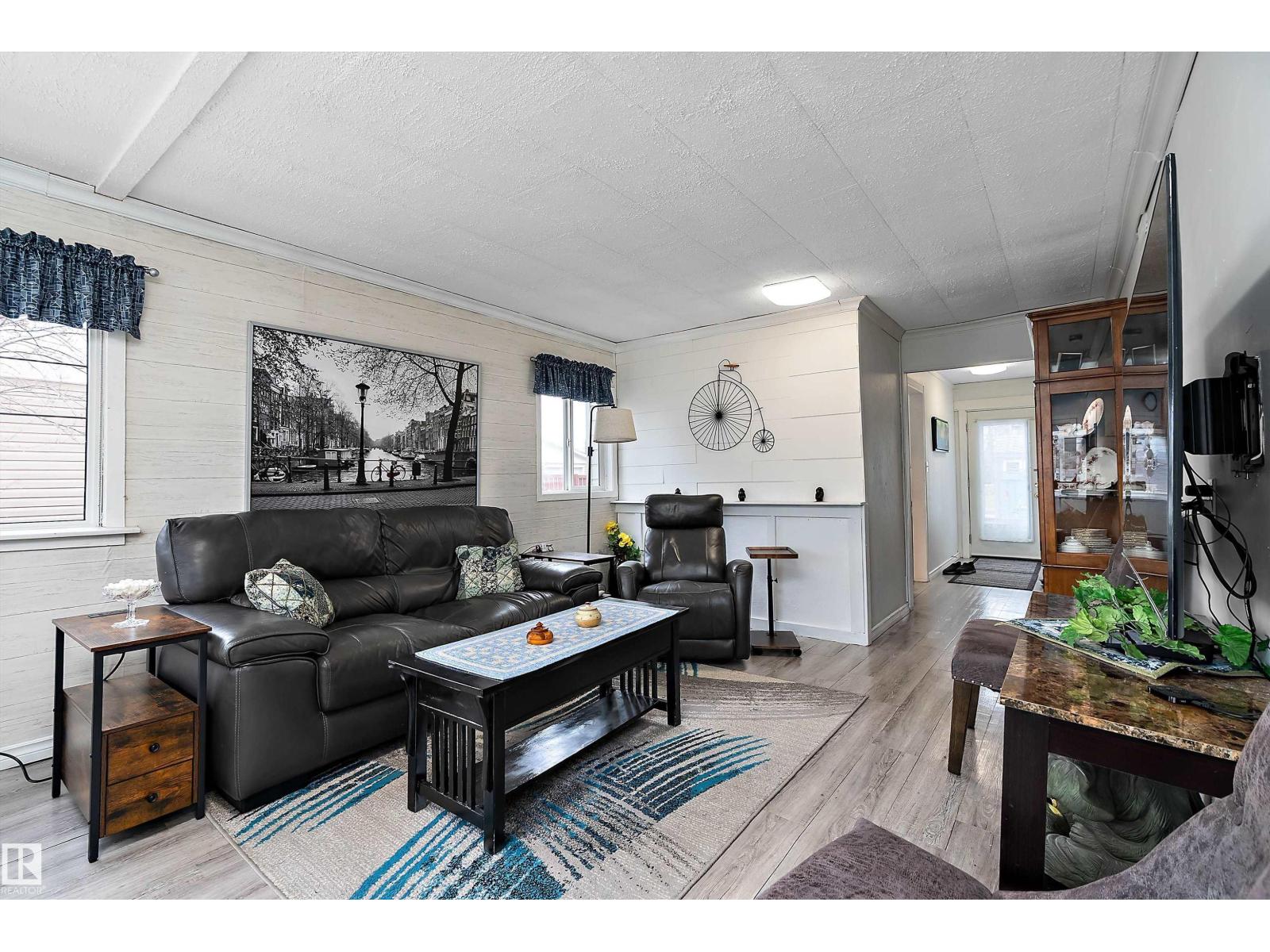 4723 45 St, Rural Lac Ste. Anne County, Alberta  T0E 0A0 - Photo 2 - E4483968