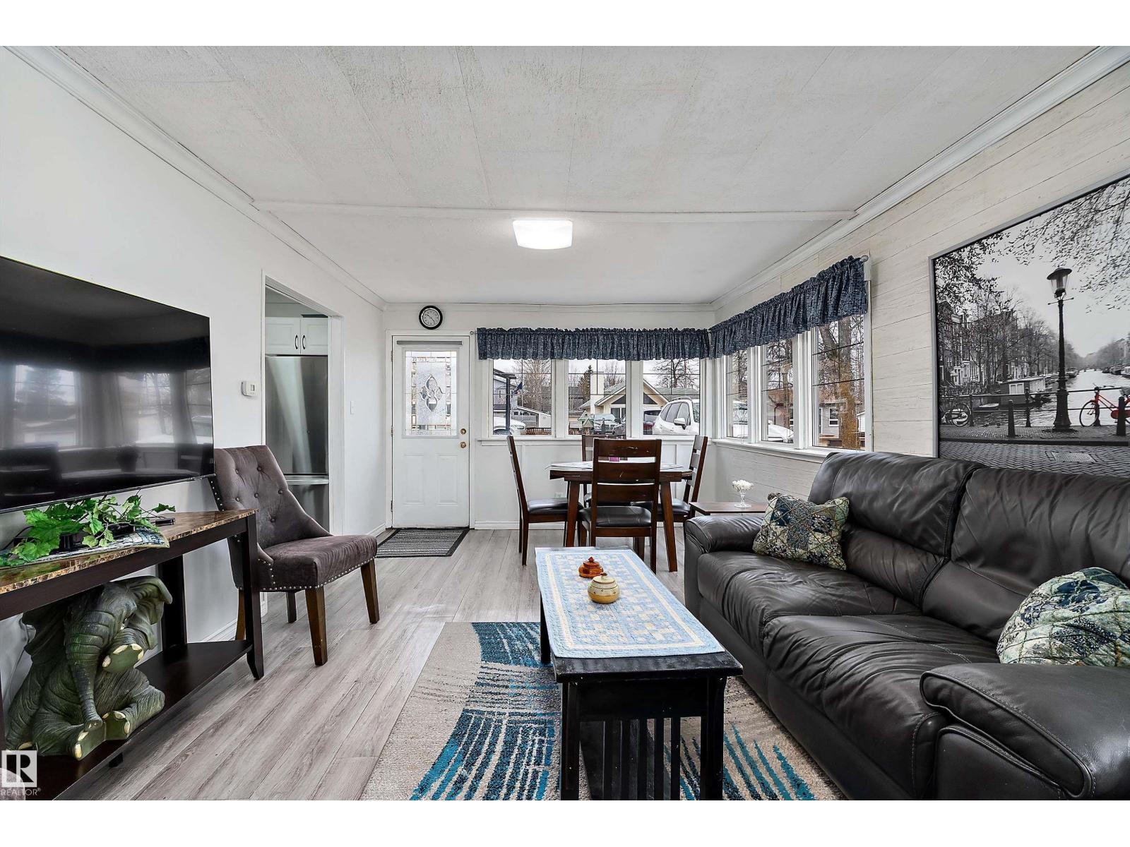 4723 45 St, Rural Lac Ste. Anne County, Alberta  T0E 0A0 - Photo 5 - E4483968