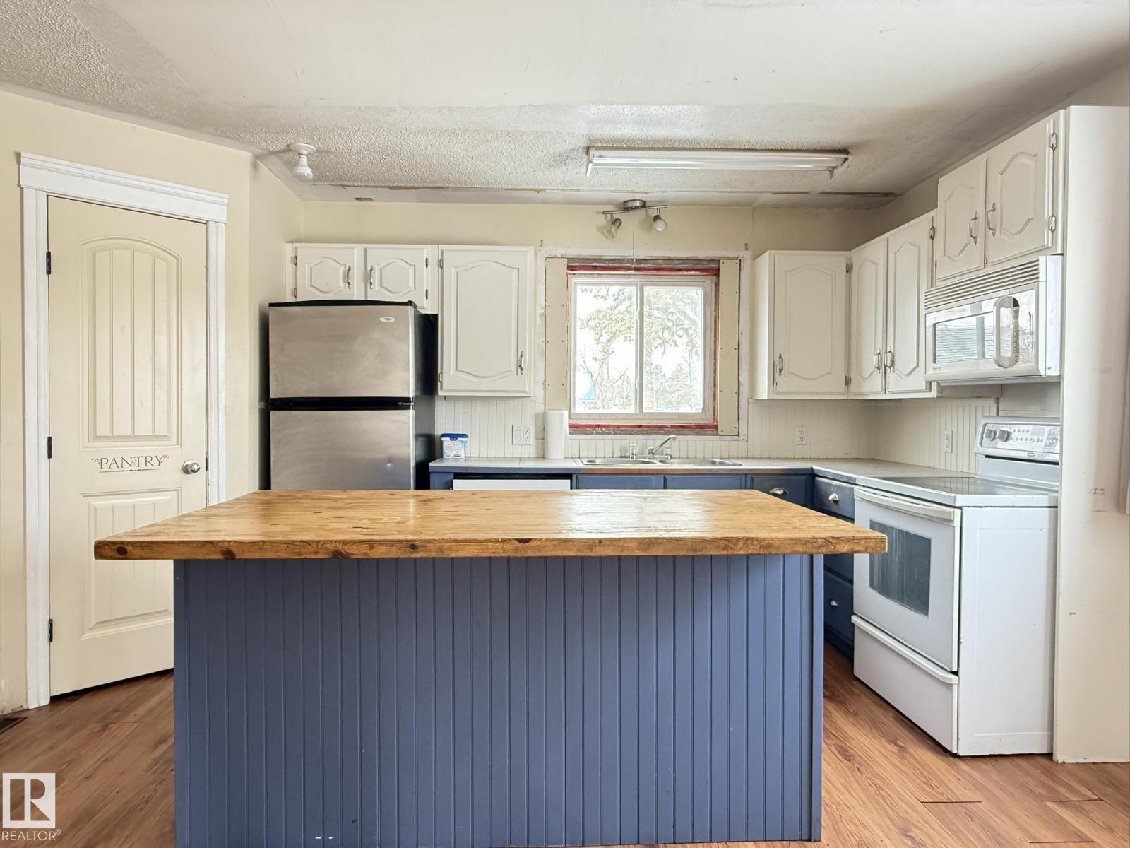 5116 48 St, Warburg, Alberta  T0C 2T0 - Photo 9 - E4484313