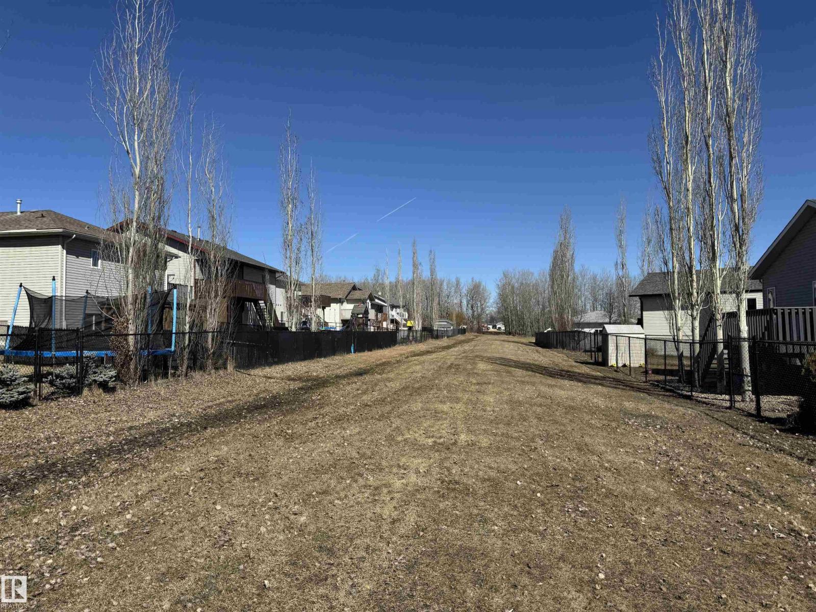 4465 38 St, Drayton Valley, Alberta  T7A 0A8 - Photo 3 - E4484399