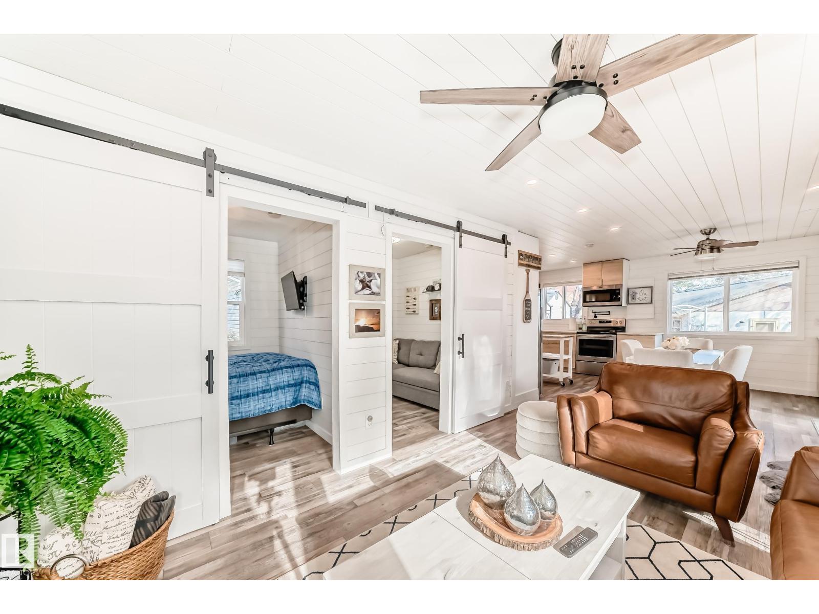 6108 Willow Wy, Rural Lac Ste. Anne County, Alberta  T0E 1V0 - Photo 4 - E4484428