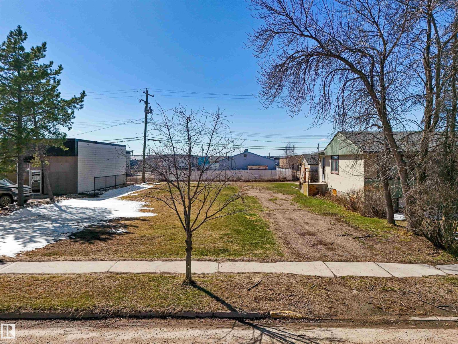 5124 53 St, Drayton Valley, Alberta  T7A 1R1 - Photo 3 - E4484657