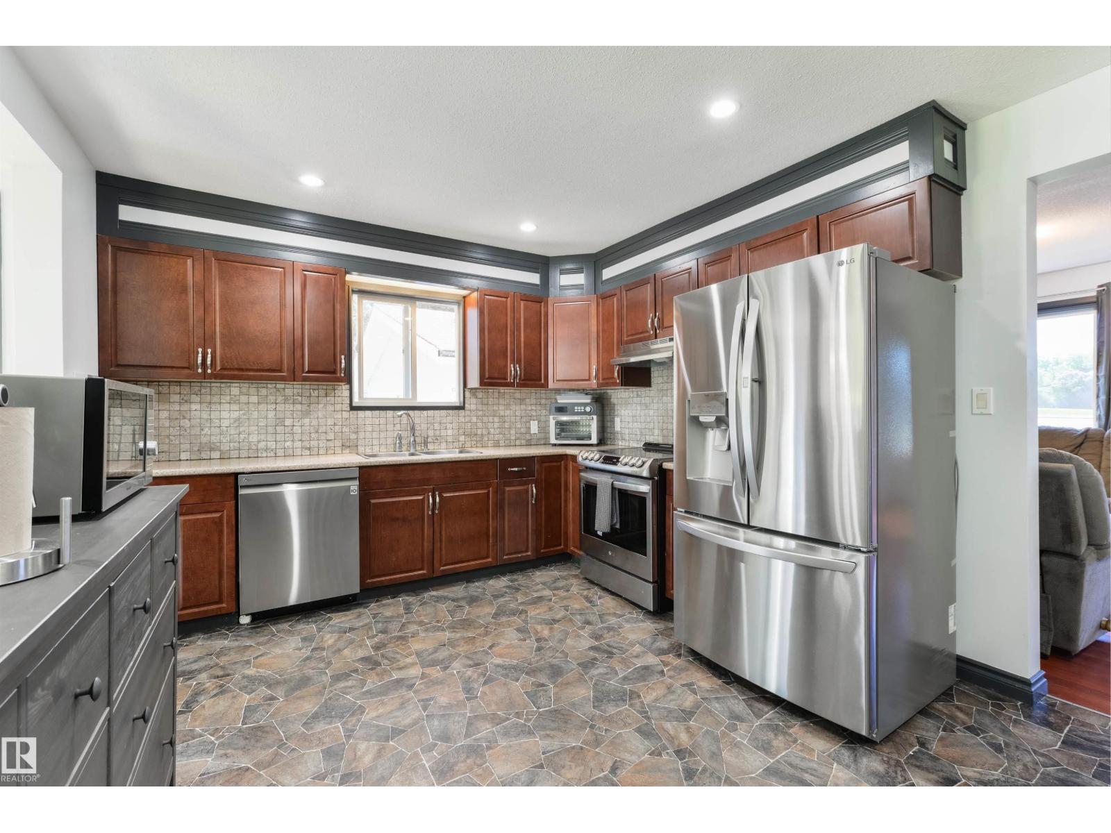 6130 Hghway 16, Rural Parkland County, Alberta  T0E 0W0 - Photo 6 - E4484672