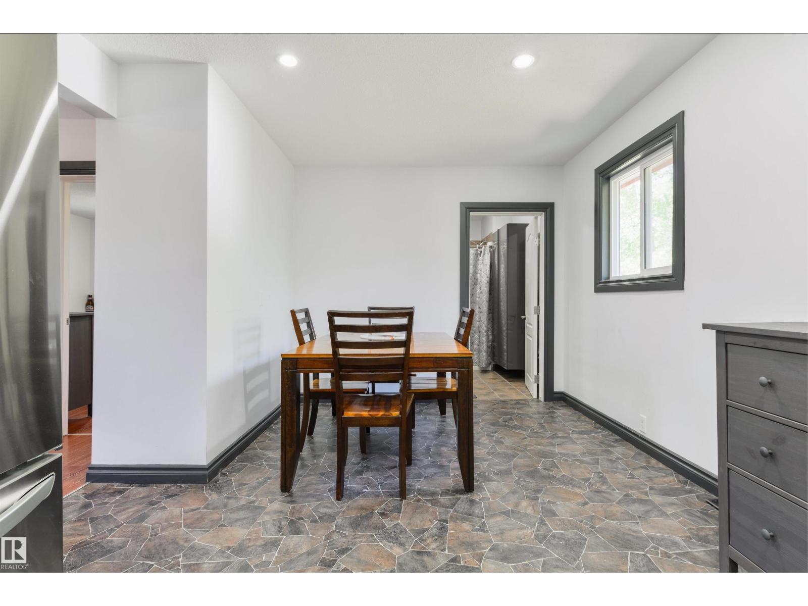 6130 Hghway 16, Rural Parkland County, Alberta  T0E 0W0 - Photo 8 - E4484672