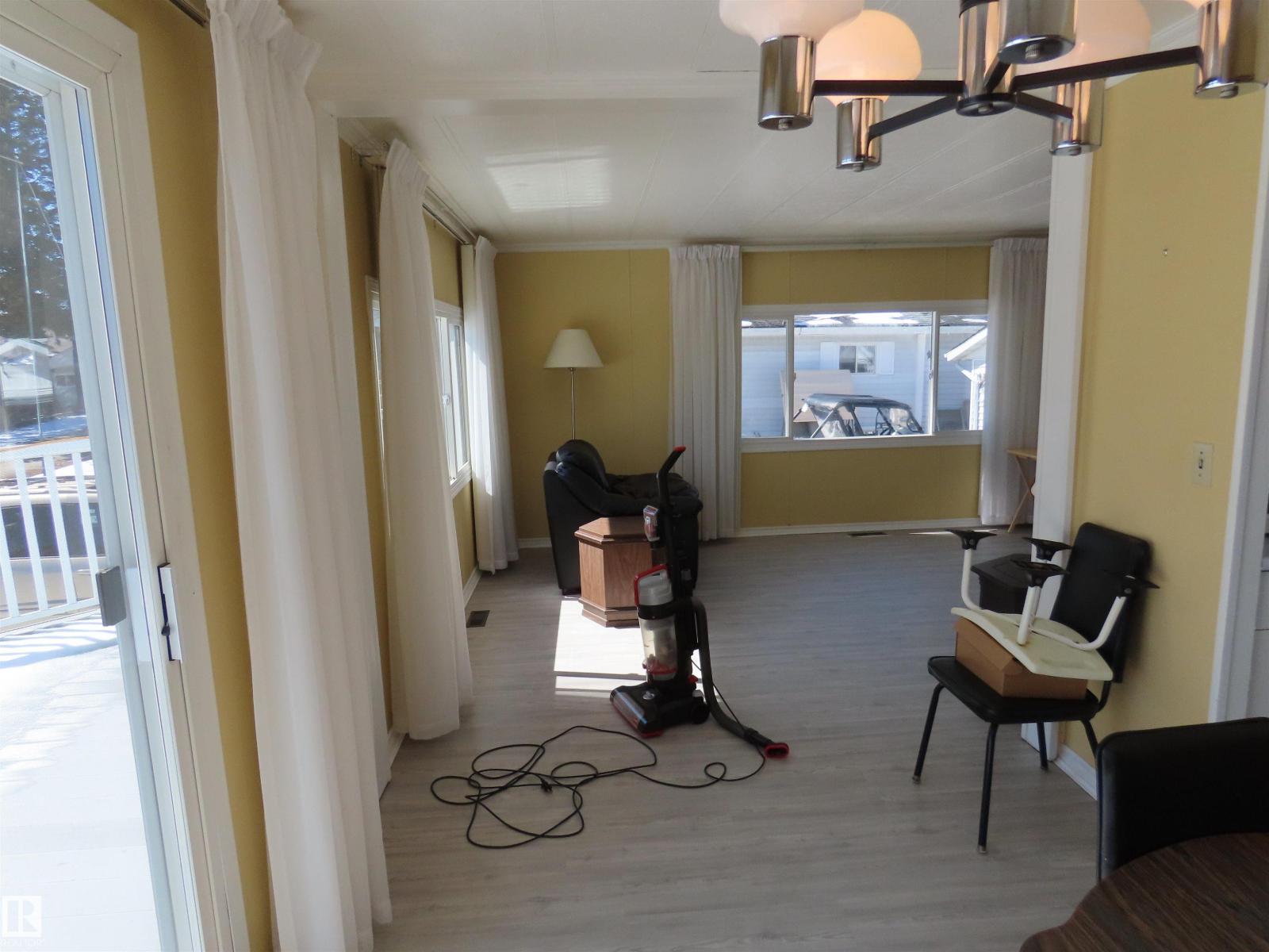 98 Lakeview Dr, Rural Lac Ste. Anne County, Alberta  T0E 1N0 - Photo 17 - E4484676