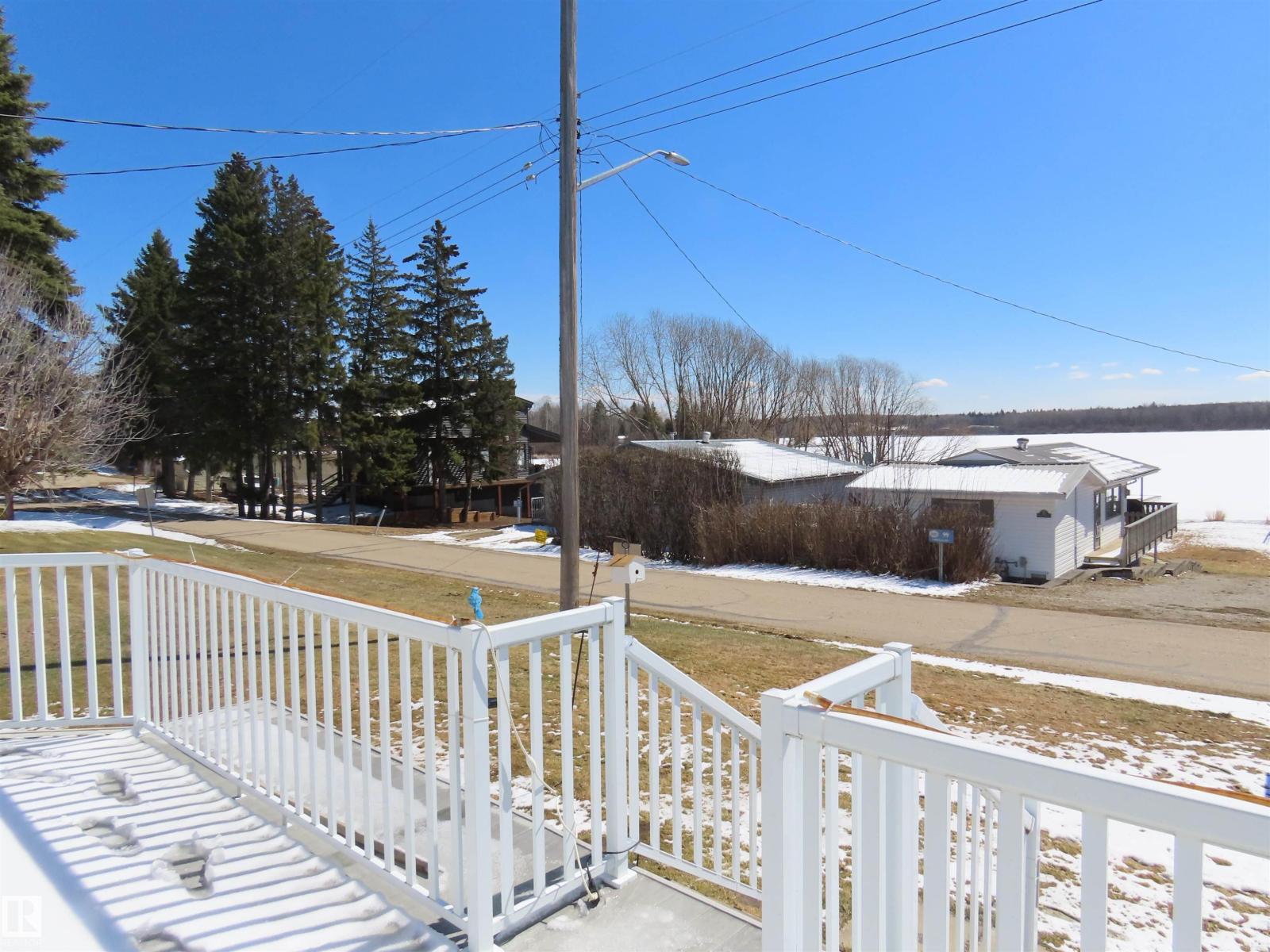 98 Lakeview Dr, Rural Lac Ste. Anne County, Alberta  T0E 1N0 - Photo 5 - E4484676