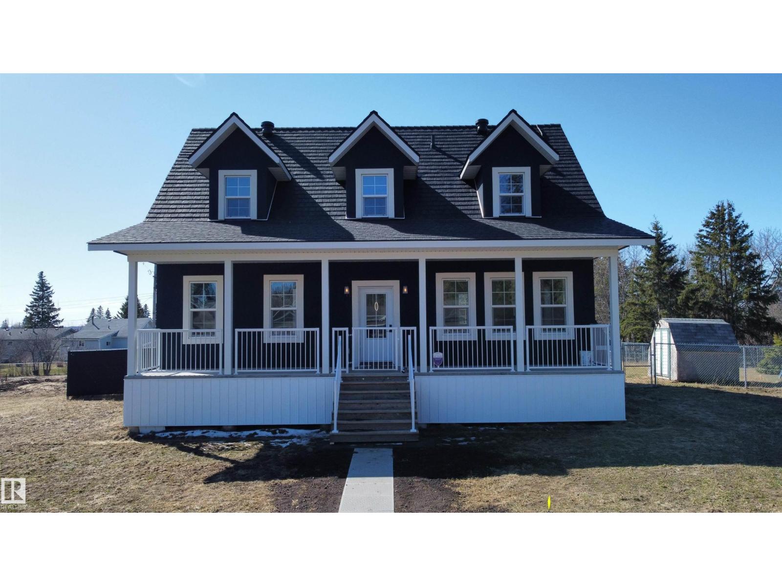 5029 54 Av, Wabamun, Alberta  T0E 2K0 - Photo 1 - E4485026