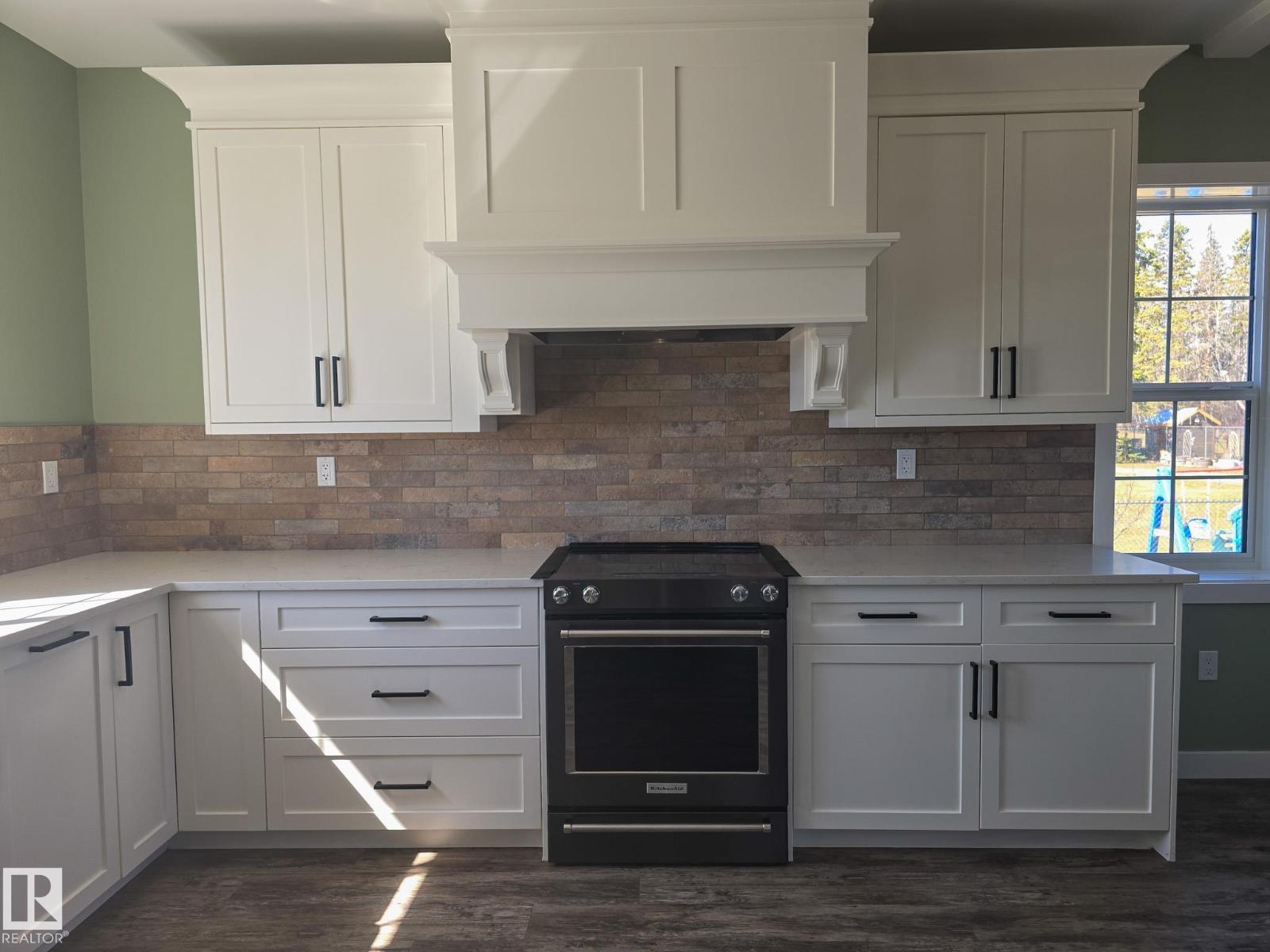 5029 54 Av, Wabamun, Alberta  T0E 2K0 - Photo 2 - E4485026