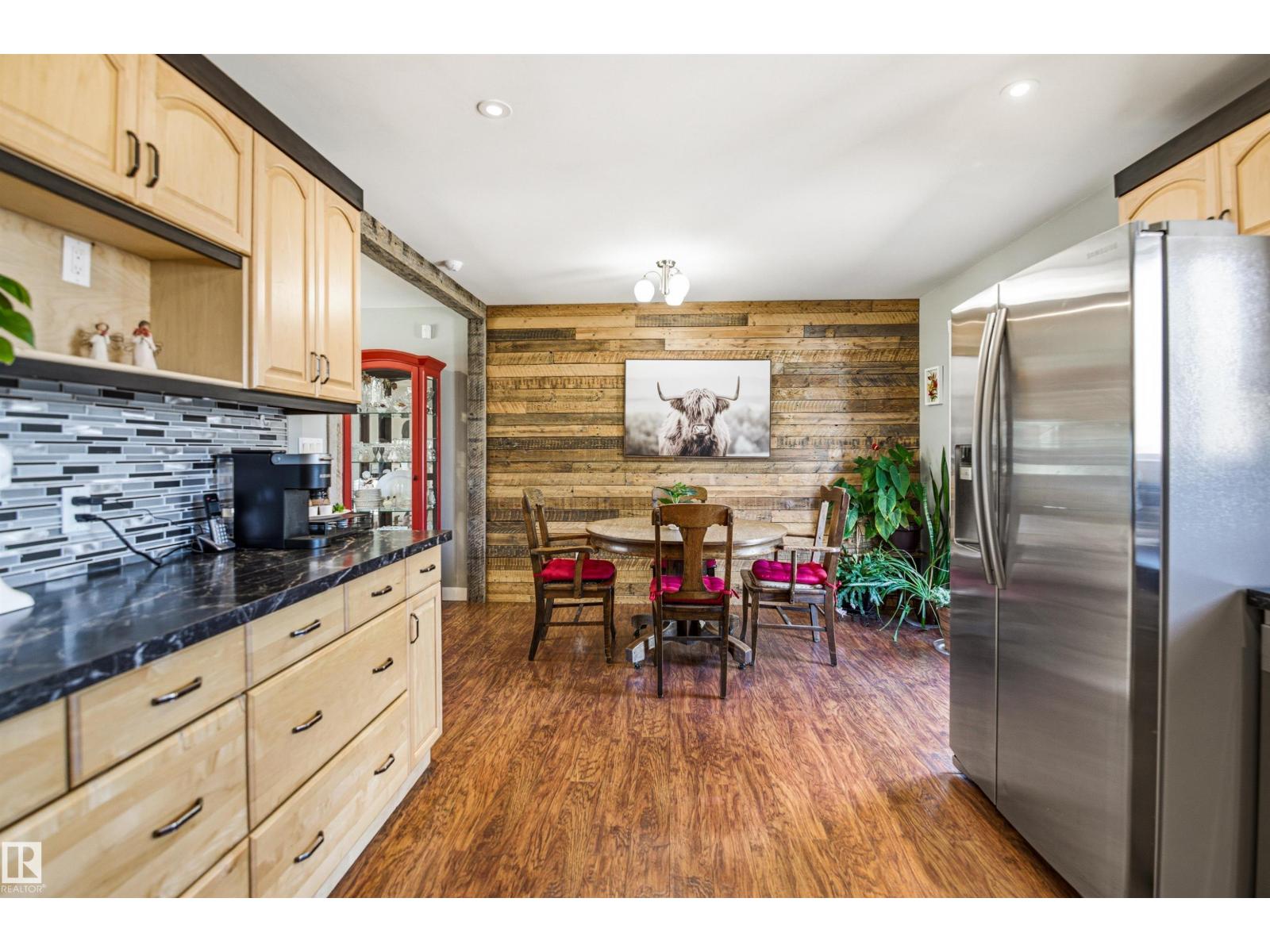 8 Macrae St, Erskine, Alberta  T0C 1G0 - Photo 41 - E4485193
