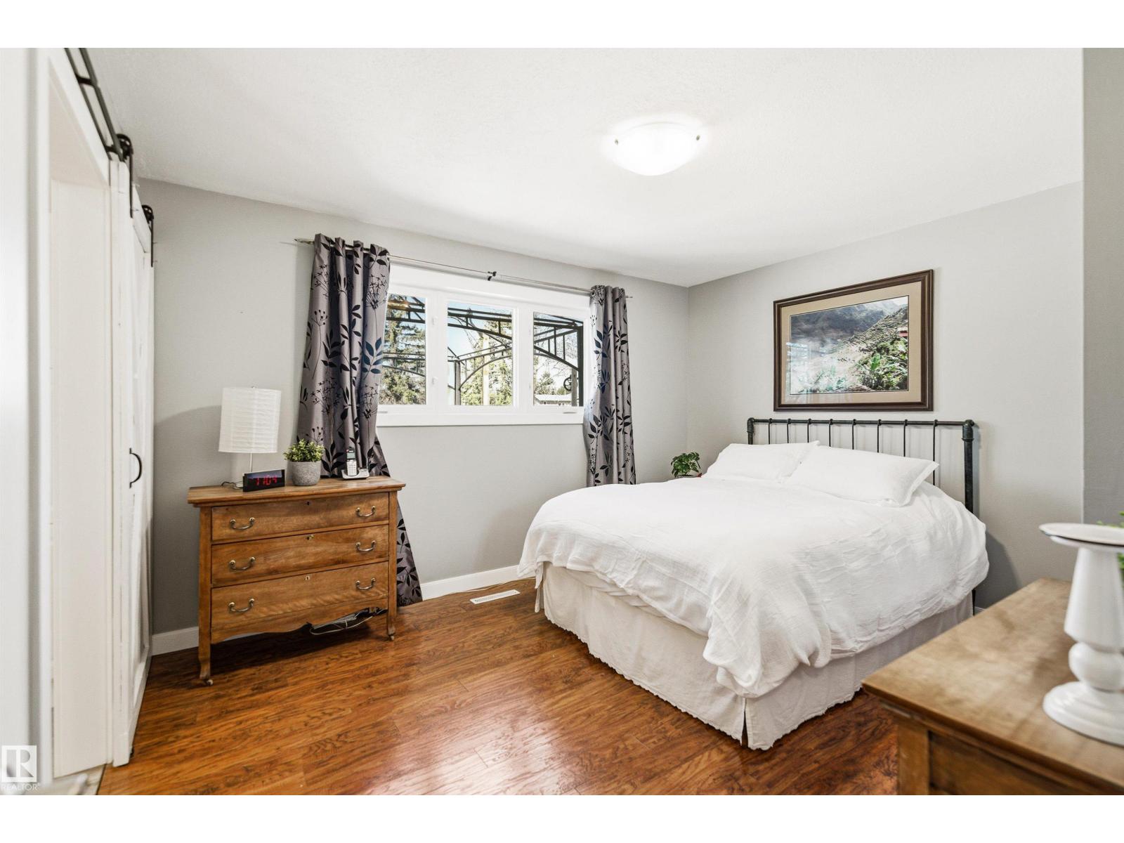 8 Macrae St, Erskine, Alberta  T0C 1G0 - Photo 53 - E4485193